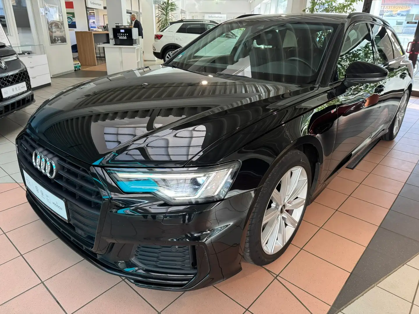 Audi A6 55 2.0 TFSIe Avant quattro. S-Line+AHK+Kamera Schwarz - 2