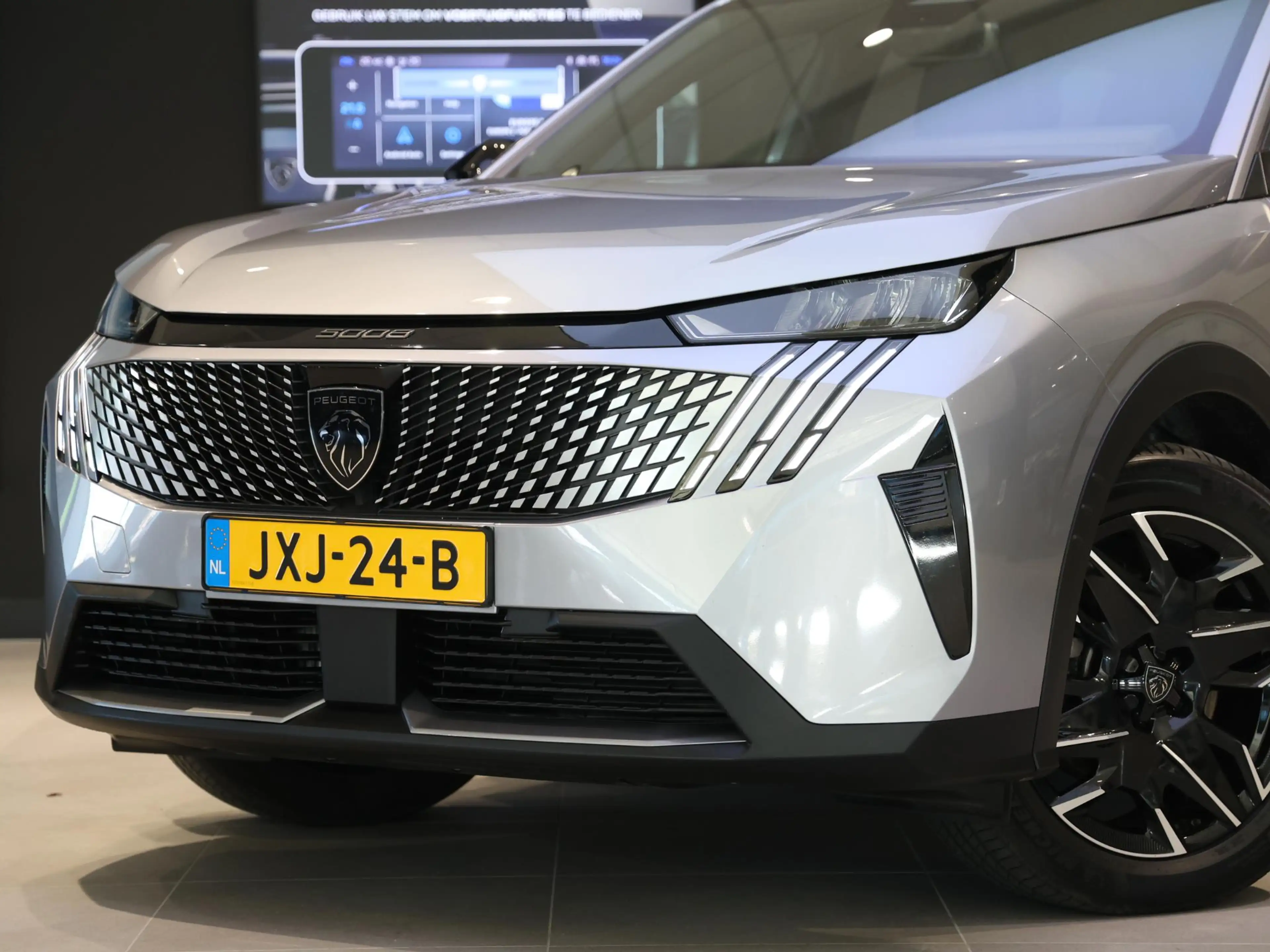 Peugeot 5008 SUV Allure Hybrid 145pk Automaat | 7 Zitplaatsen | — photo 6