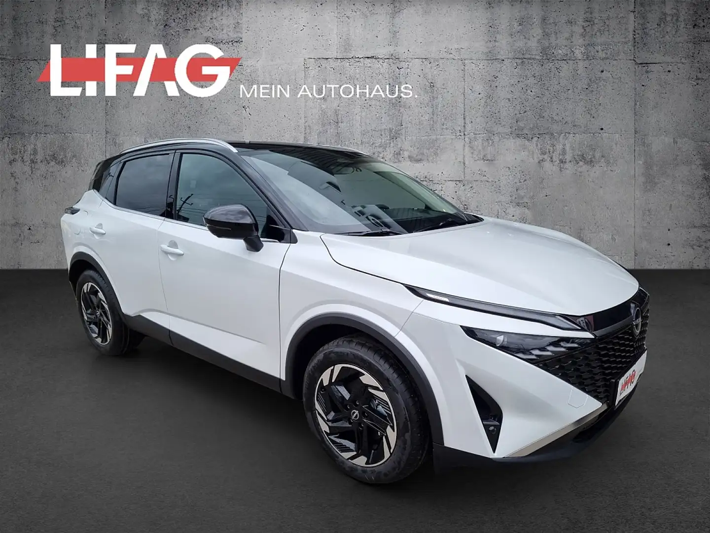 Nissan Qashqai 1,3 MHEV 4x4 N-Connecta+ Xtronic*ab € 35.990.- * Weiß - 1