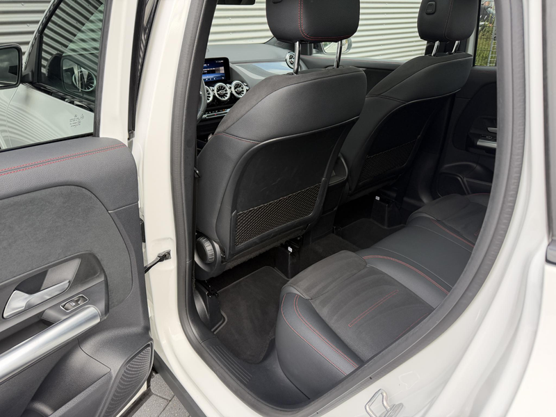 Mercedes-Benz GLA 250 e AMG Line |Pano|Camera|Stoelver| — photo 18