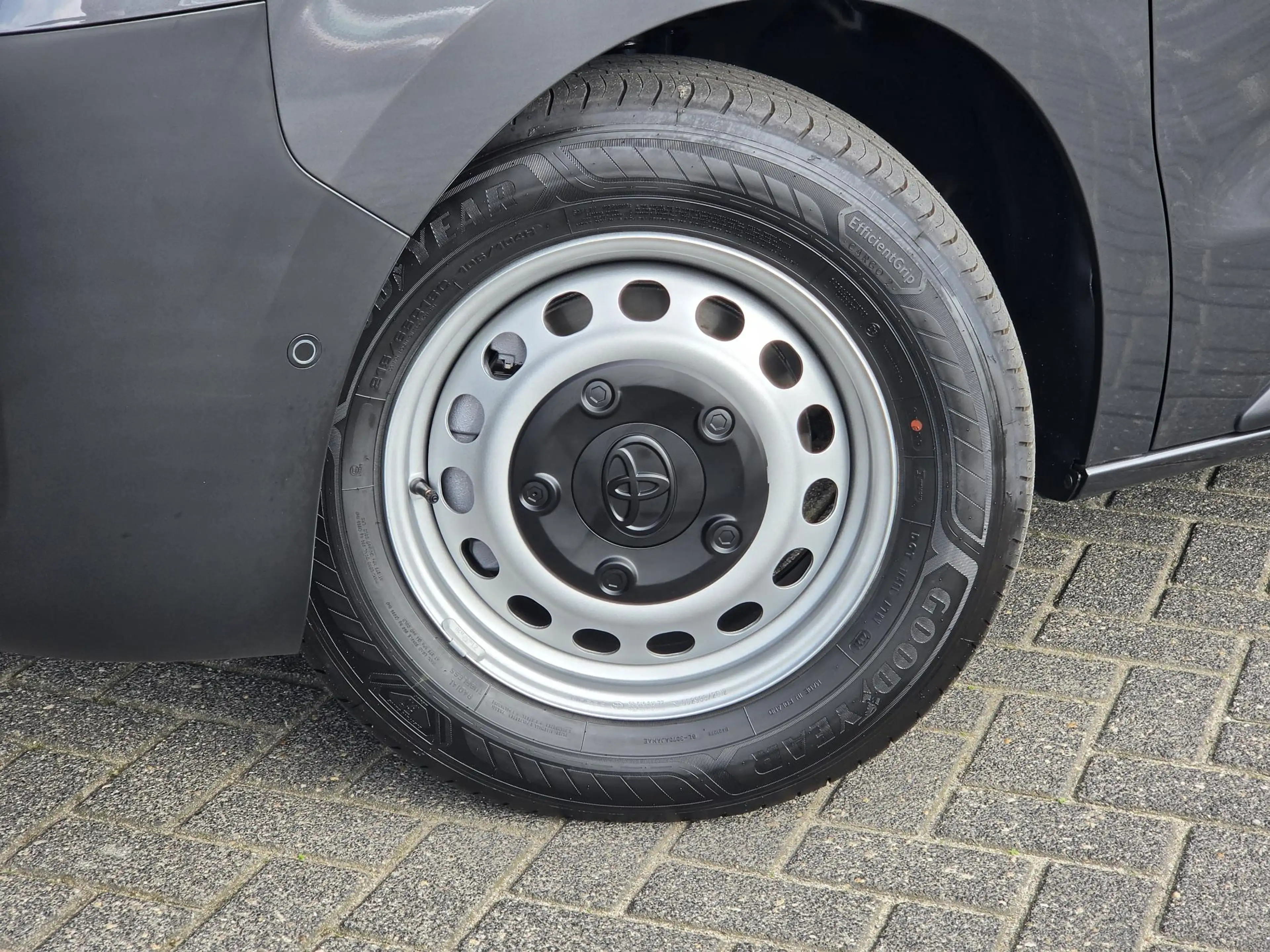 Toyota Proace Long Worker Electric 10th Anniversary 75 kWh L2 | — photo 4