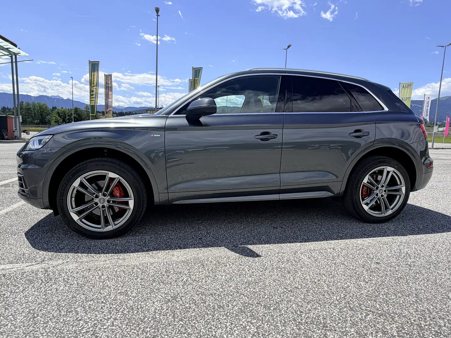 Audi Q5 2,0 TDI quattro sport S-tronic Grau - 2