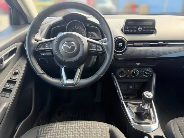 Mazda G75 Challenge view 9