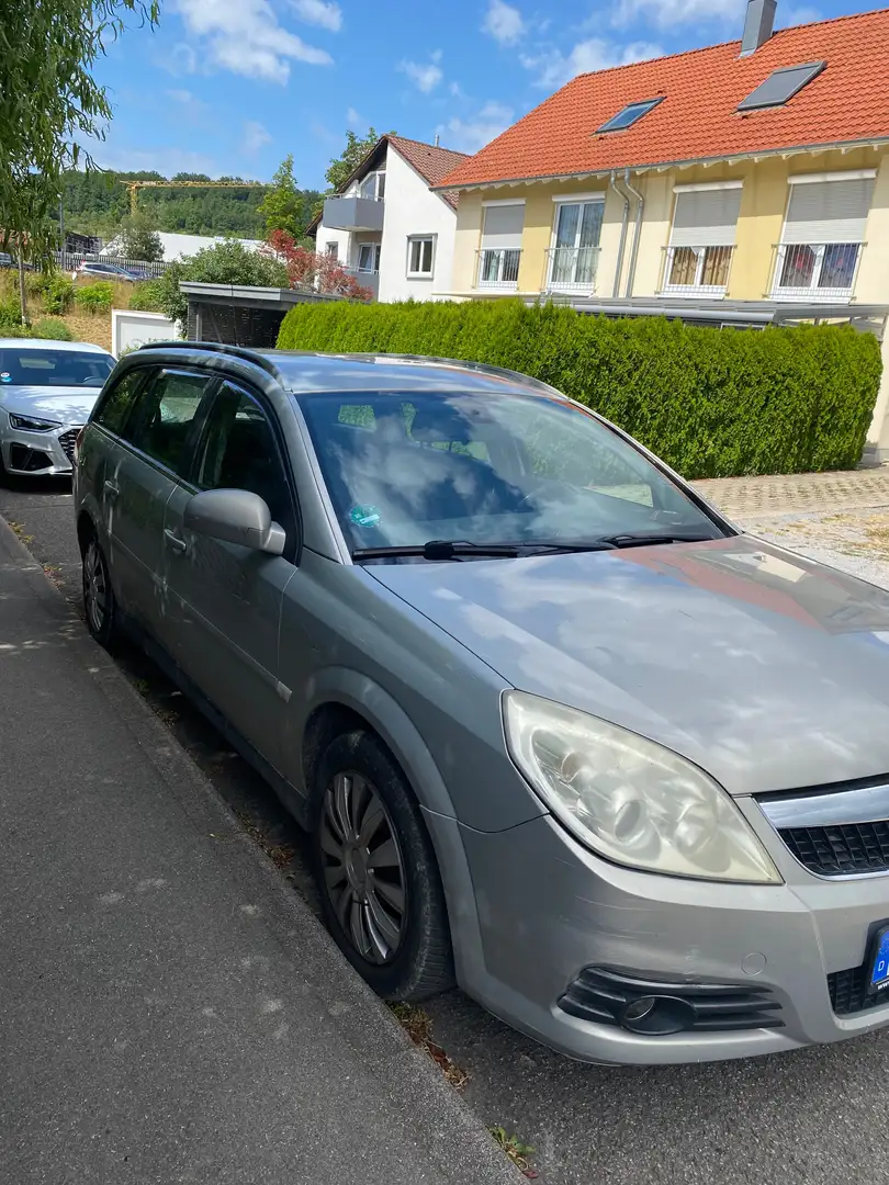 Opel Vectra Vectra 1.8 Caravan Edition Plus Silber - 2