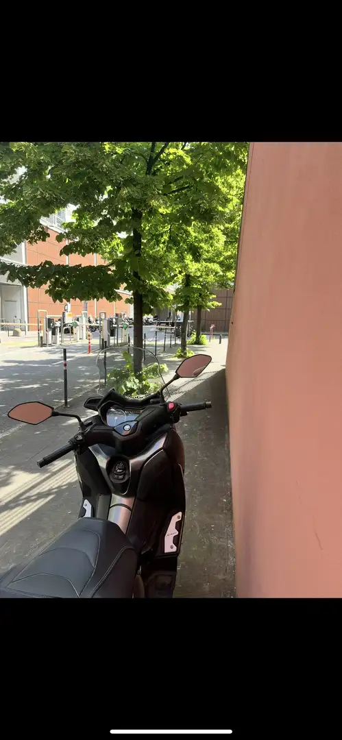 Yamaha X-Max 300 tech max - 2