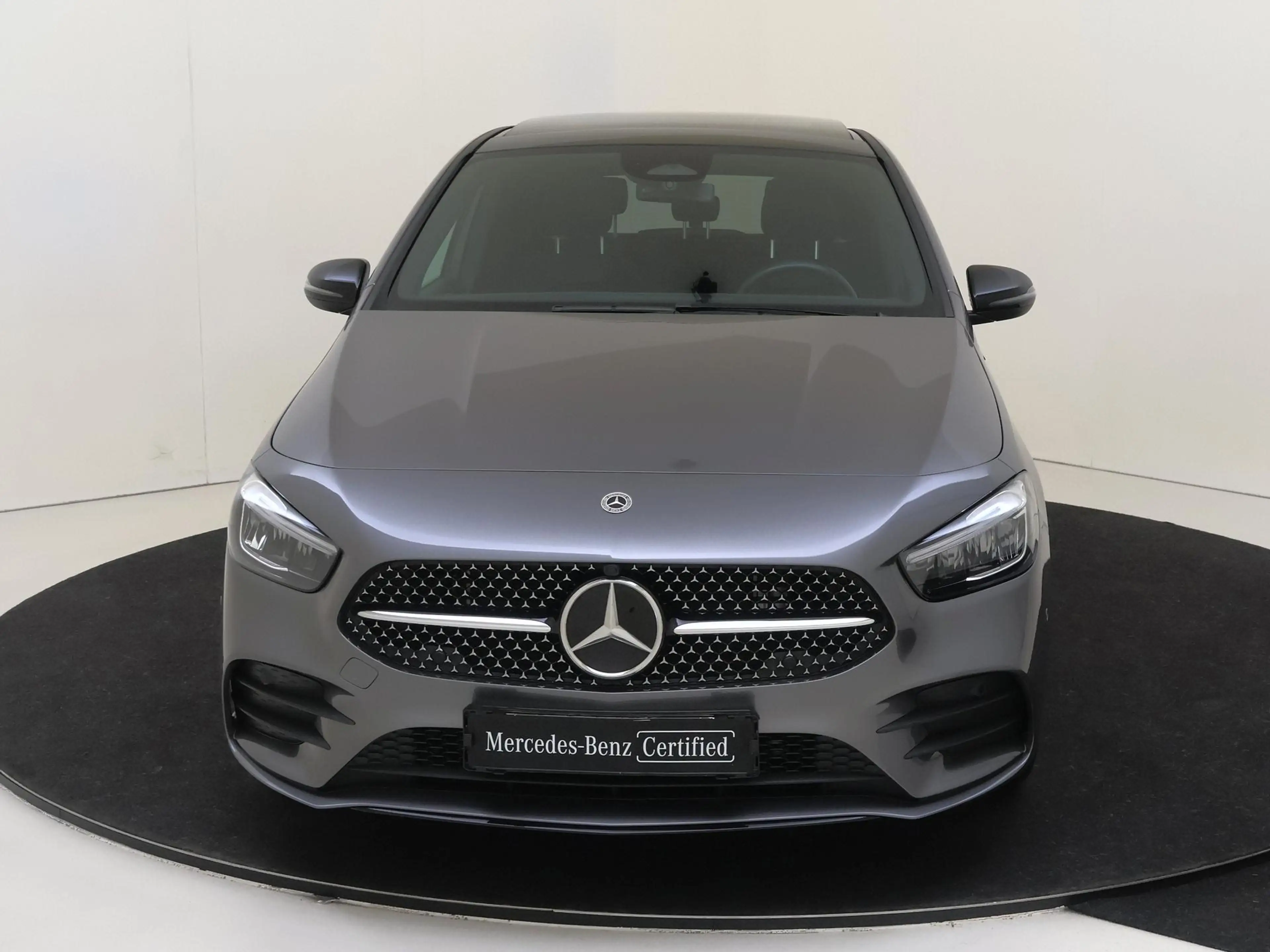 Mercedes-Benz B 250 e Star Edition AMG Line /Panoramadak /Nightpakket — photo 7
