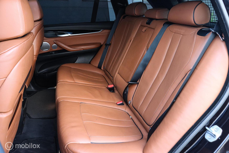 BMW X5 M50d|PANO|B&W AUDIO|MEMORY|HUD|SOFT CLOSE|LEDER — photo 7