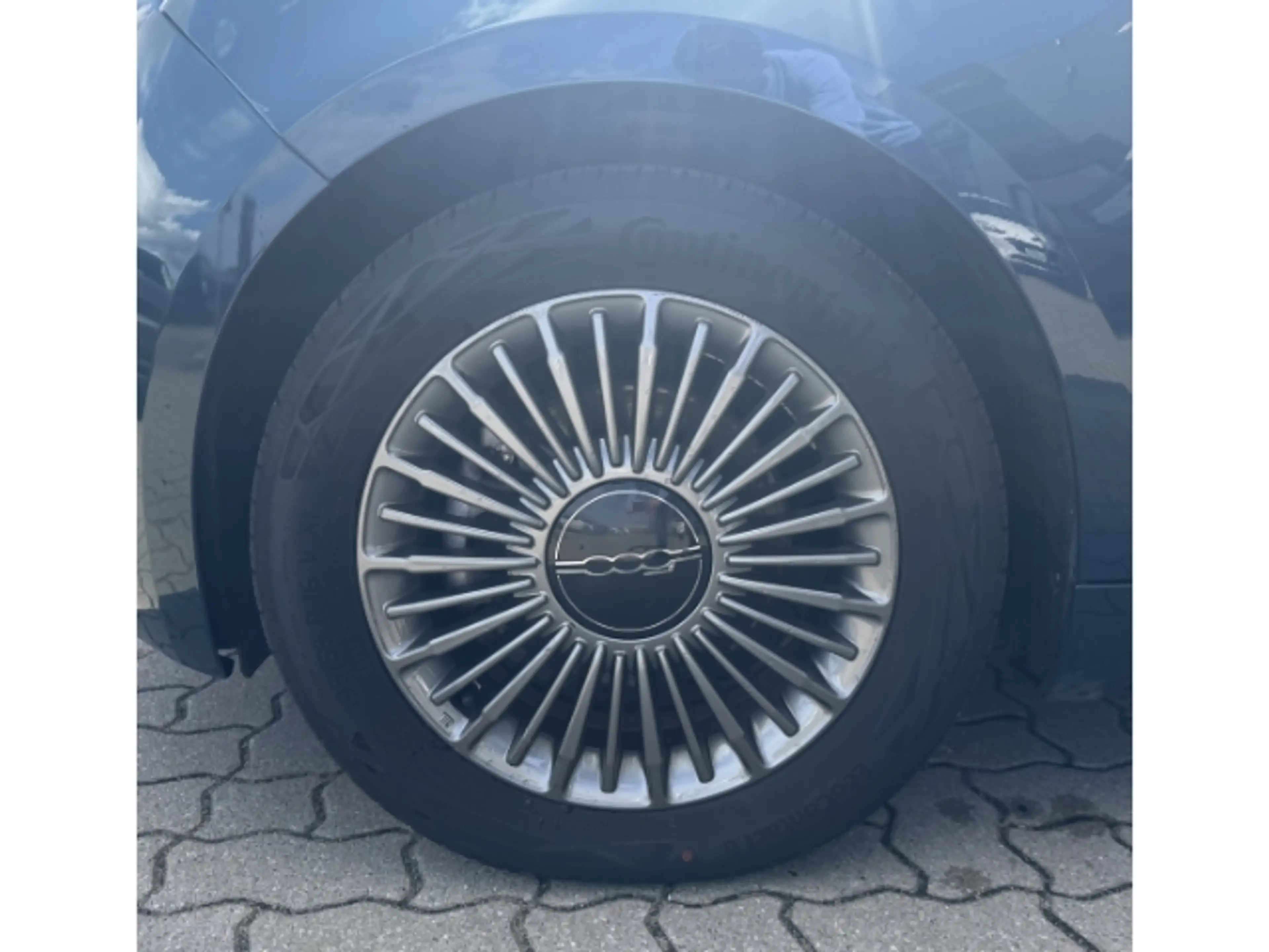 Fiat 500e Icon *Sitzheizung *Apple Car Play *Tempomat — photo 9