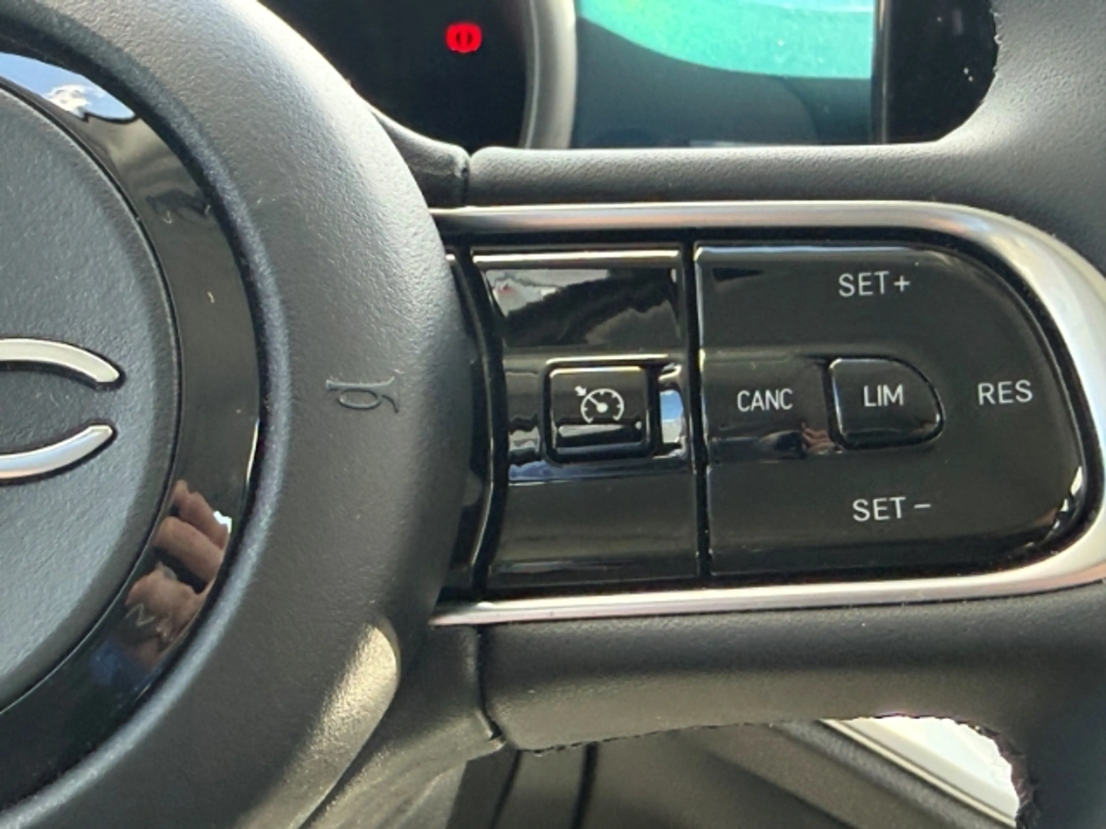 Fiat 500e Icon *Sitzheizung *Apple Car Play *Tempomat — photo 16