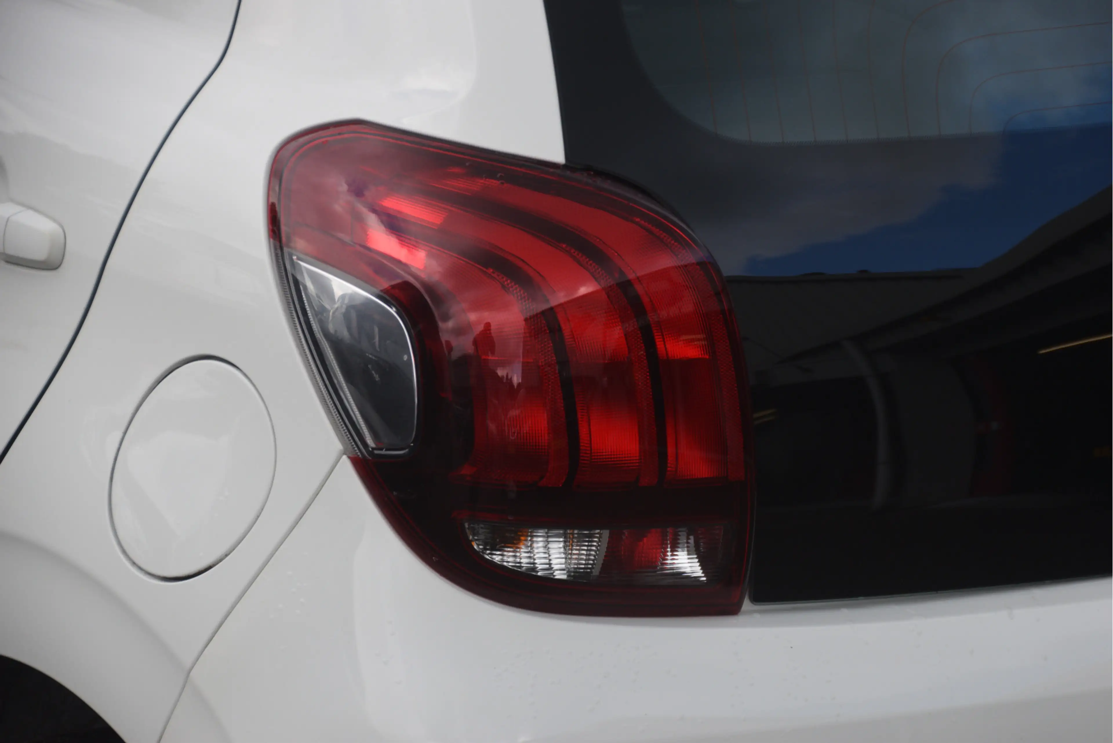 Peugeot 108 1.0 e-VTi Active Carplay | Camera  Airco | groot s — photo 40