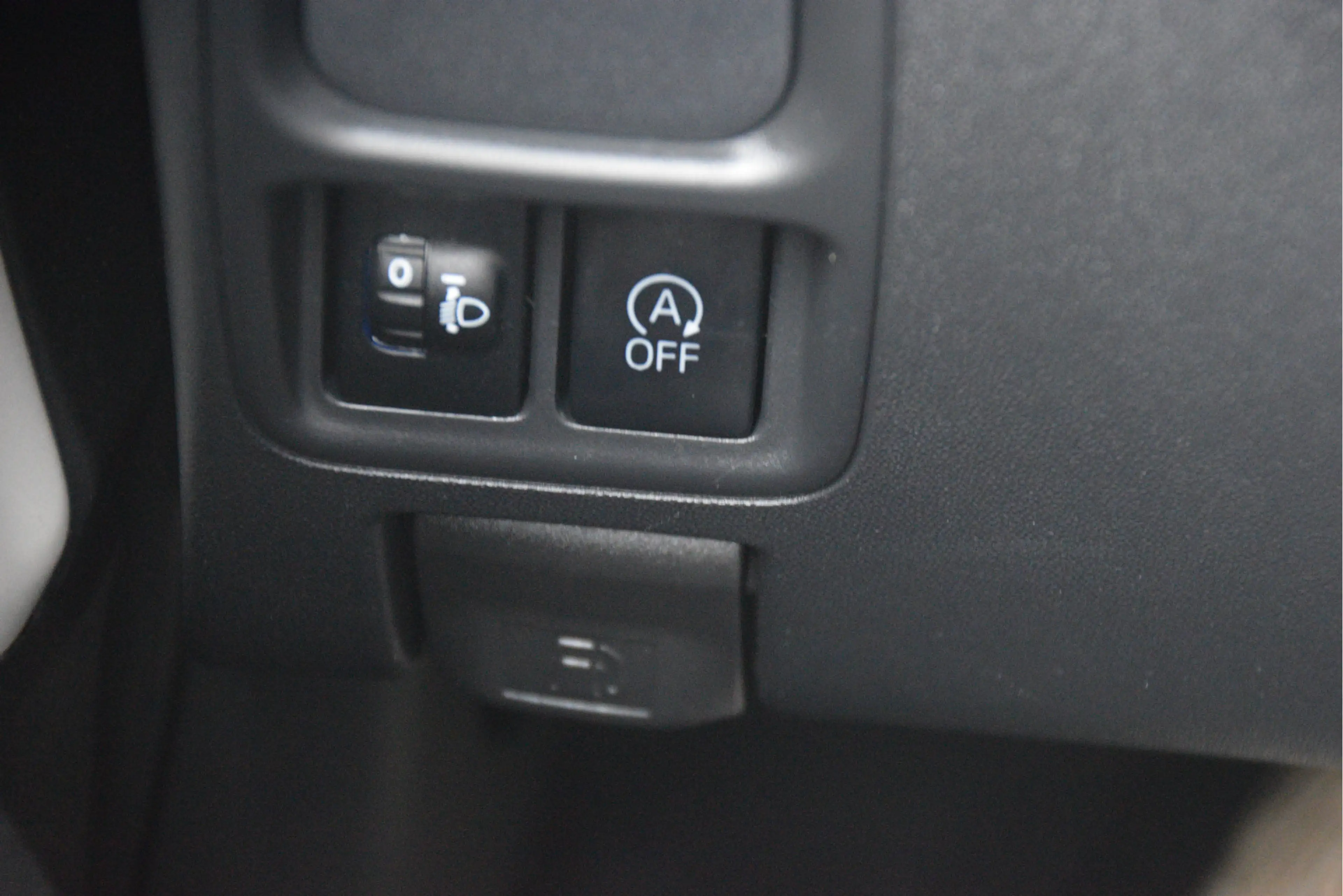 Peugeot 108 1.0 e-VTi Active Carplay | Camera  Airco | groot s — photo 29