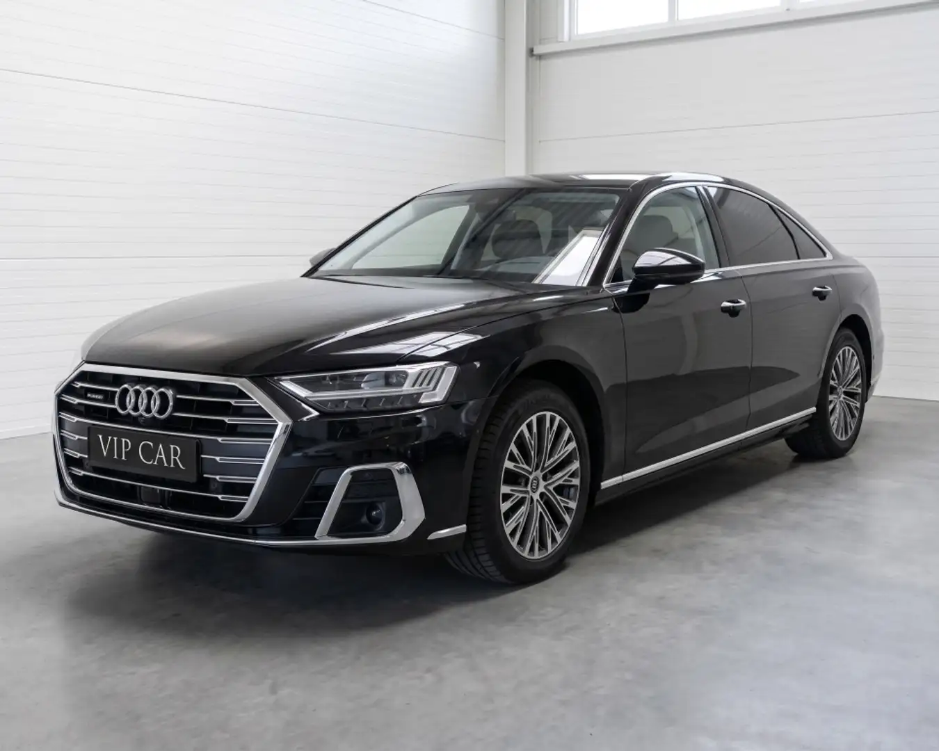 Audi S8 TFSI quattro Tiptronic 420kW - 1