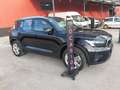 Volvo XC40 B3 Black Edition + Aut. Negro - thumbnail 3