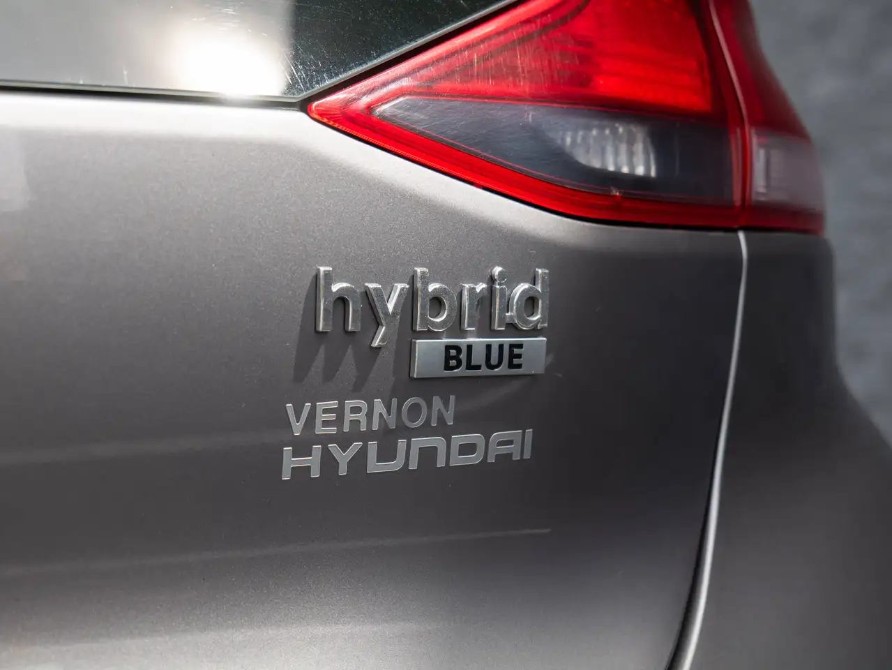Hyundai IONIQ снимка Hyundai IONIQ