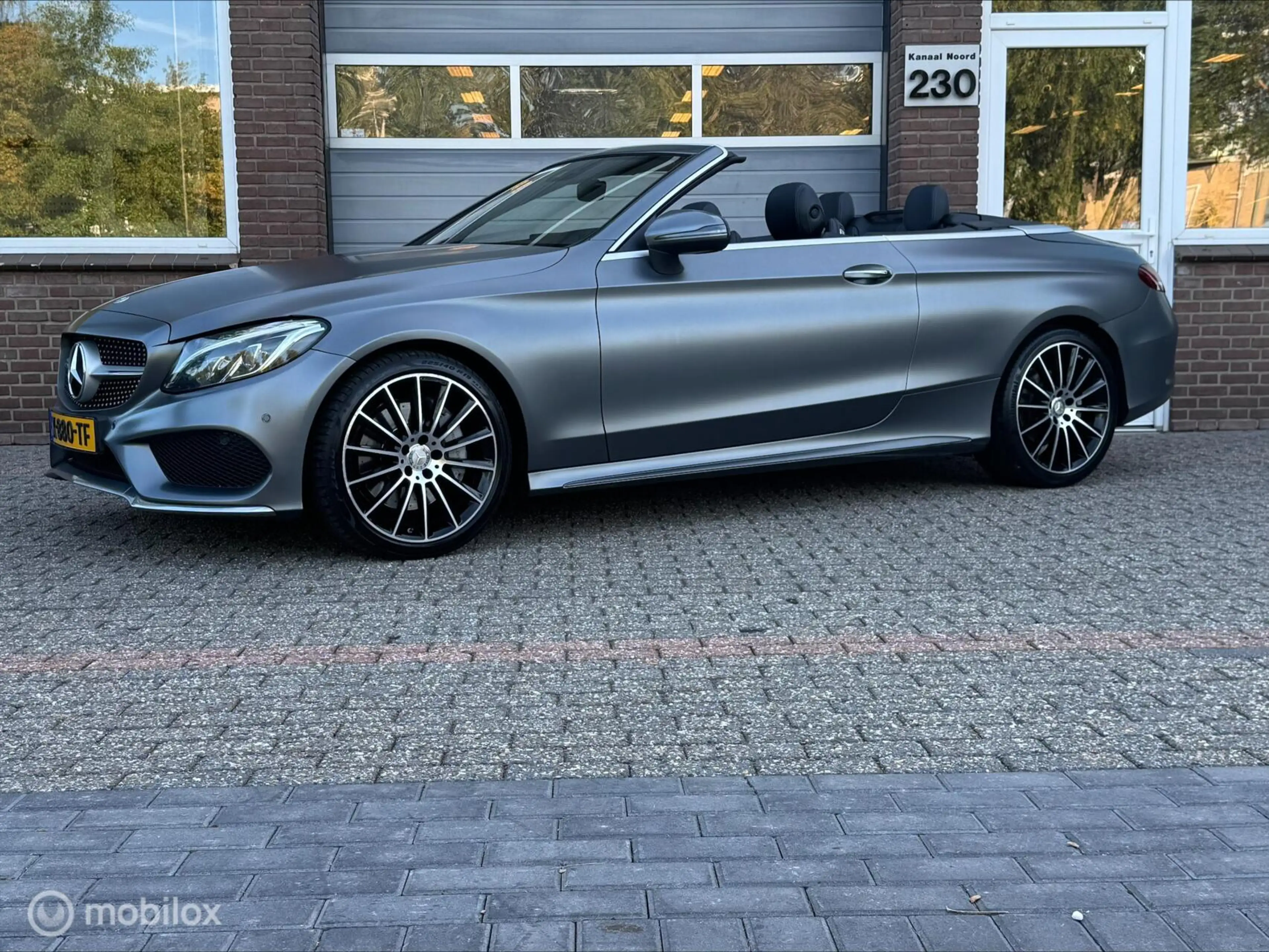 Mercedes-Benz C 250 Cabrio LEDER/ECC-AIRCO/CAMERA/NAVI/VOL