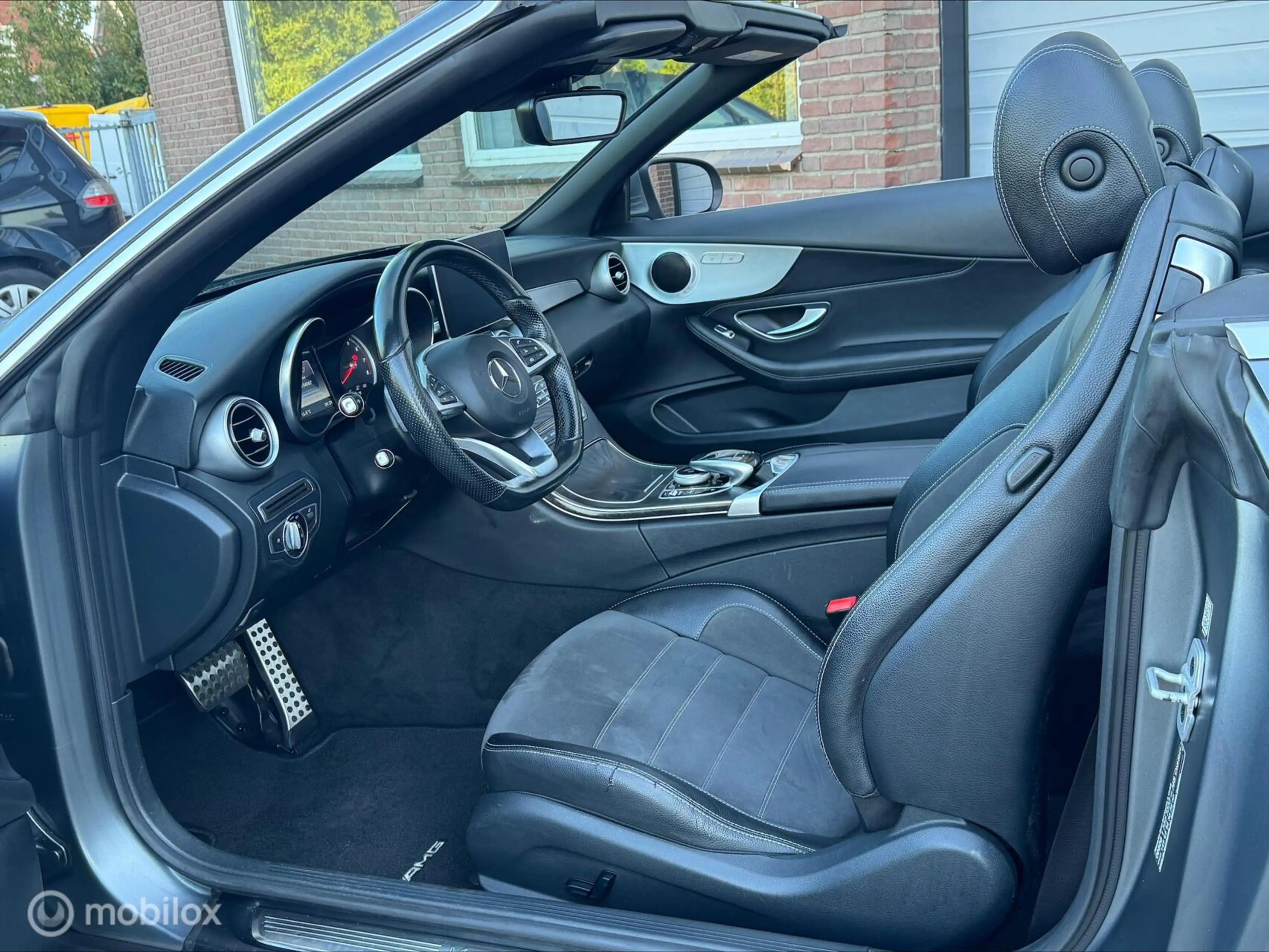 Mercedes-Benz C 250 Cabrio LEDER/ECC-AIRCO/CAMERA/NAVI/VOL — photo 10