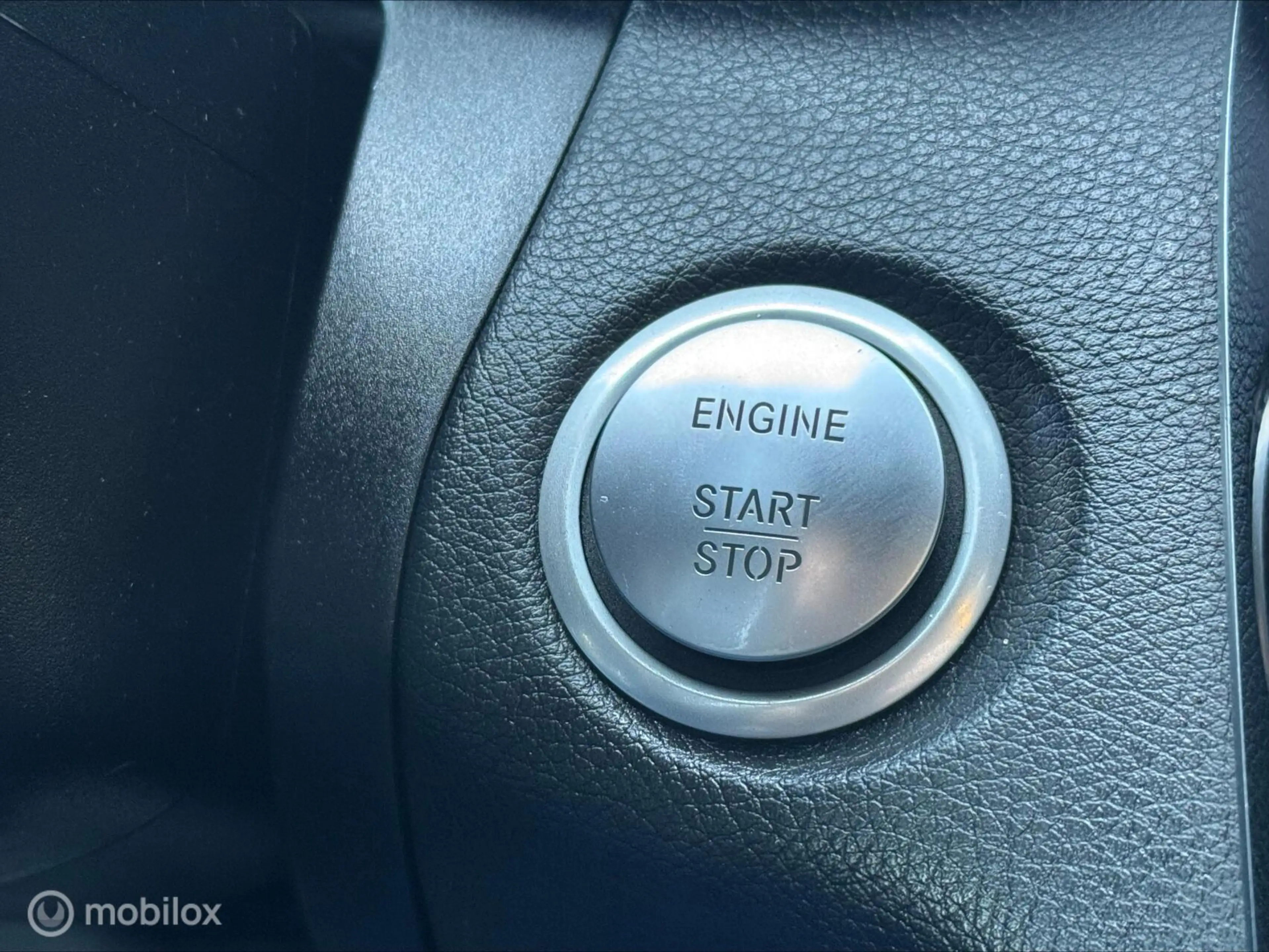 Mercedes-Benz C 250 Cabrio LEDER/ECC-AIRCO/CAMERA/NAVI/VOL — photo 20