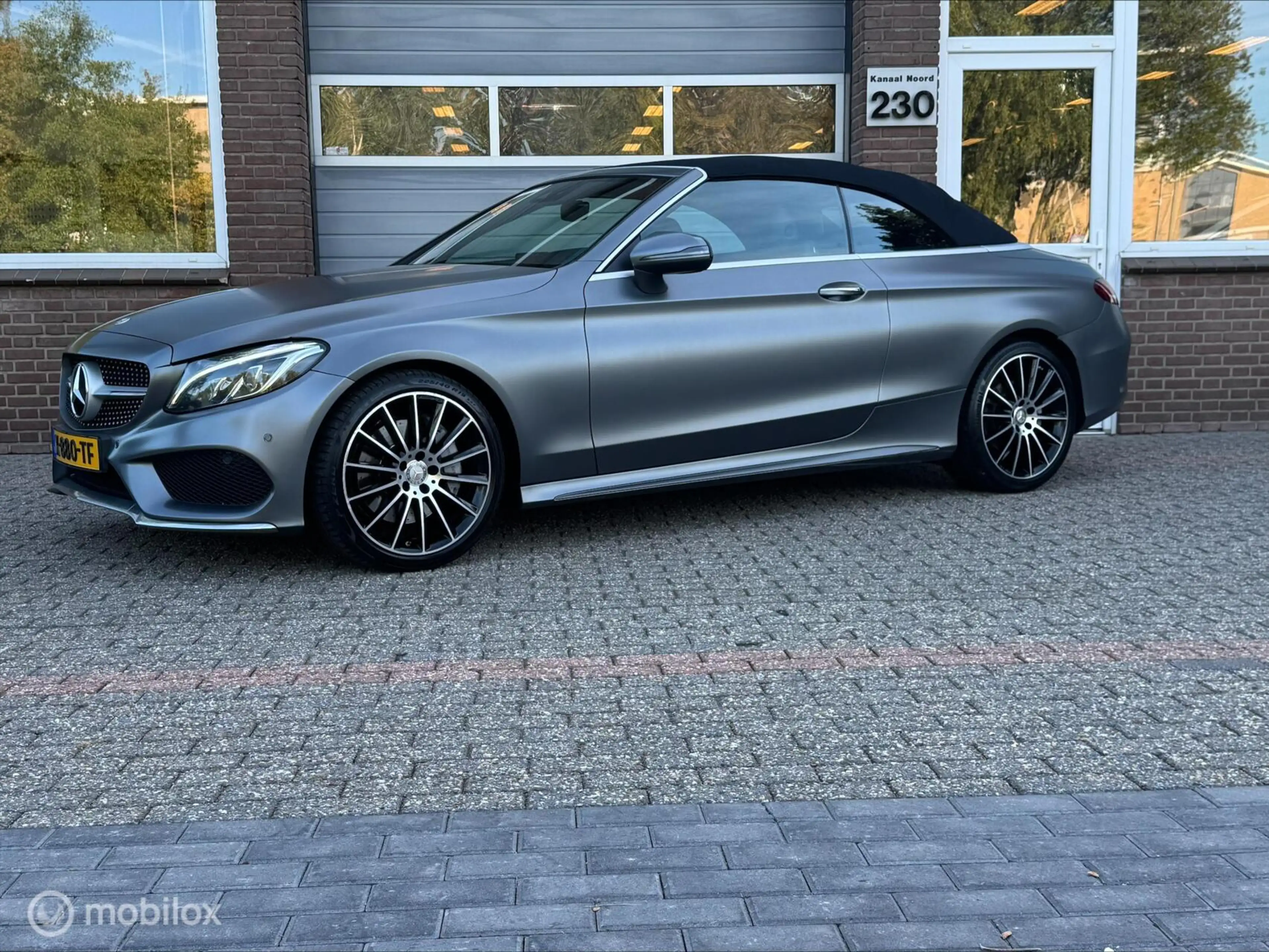 Mercedes-Benz C 250 Cabrio LEDER/ECC-AIRCO/CAMERA/NAVI/VOL — photo 14