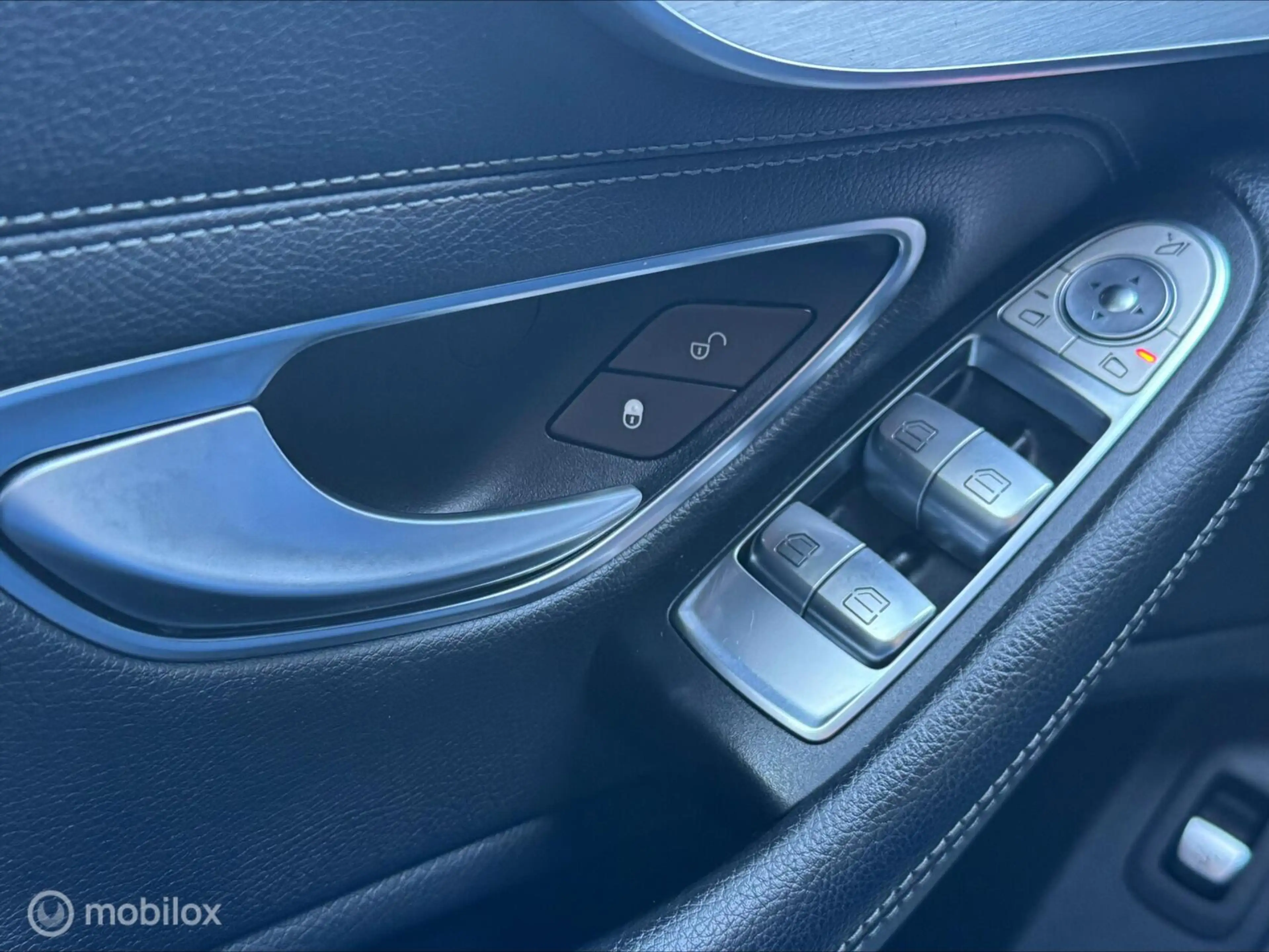 Mercedes-Benz C 250 Cabrio LEDER/ECC-AIRCO/CAMERA/NAVI/VOL — photo 21