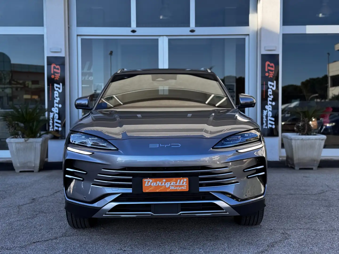 BYD Seal U Seal U DM-i 1.5 phev Boost 2wd Gris - 1