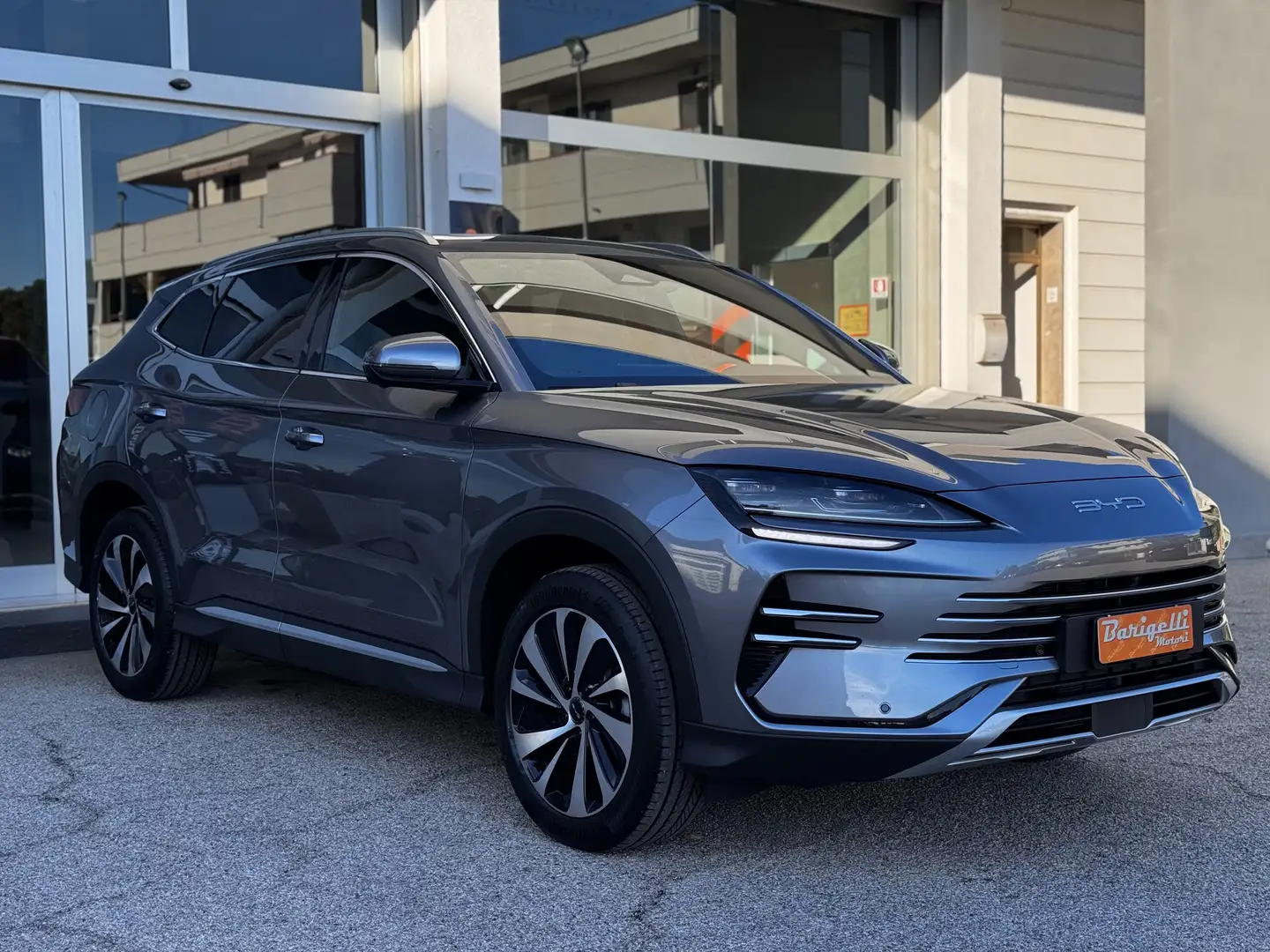 BYD Seal U Seal U DM-i 1.5 phev Boost 2wd Gris - 2