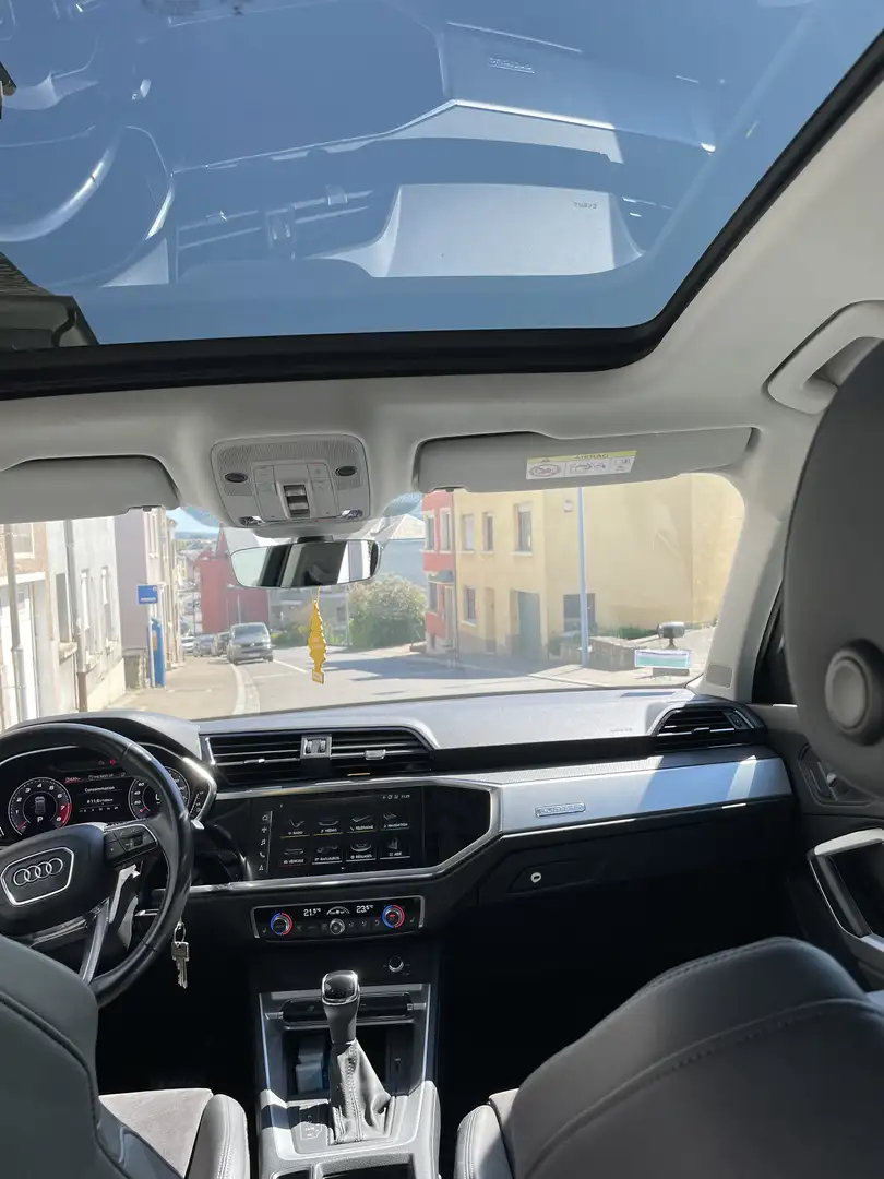 Audi Q3 40 TFSI quattro S tronic - 2