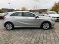 Mercedes-Benz A 180 A -Klasse A 180 BlueEfficiency Automatik Silber - thumbnail 4