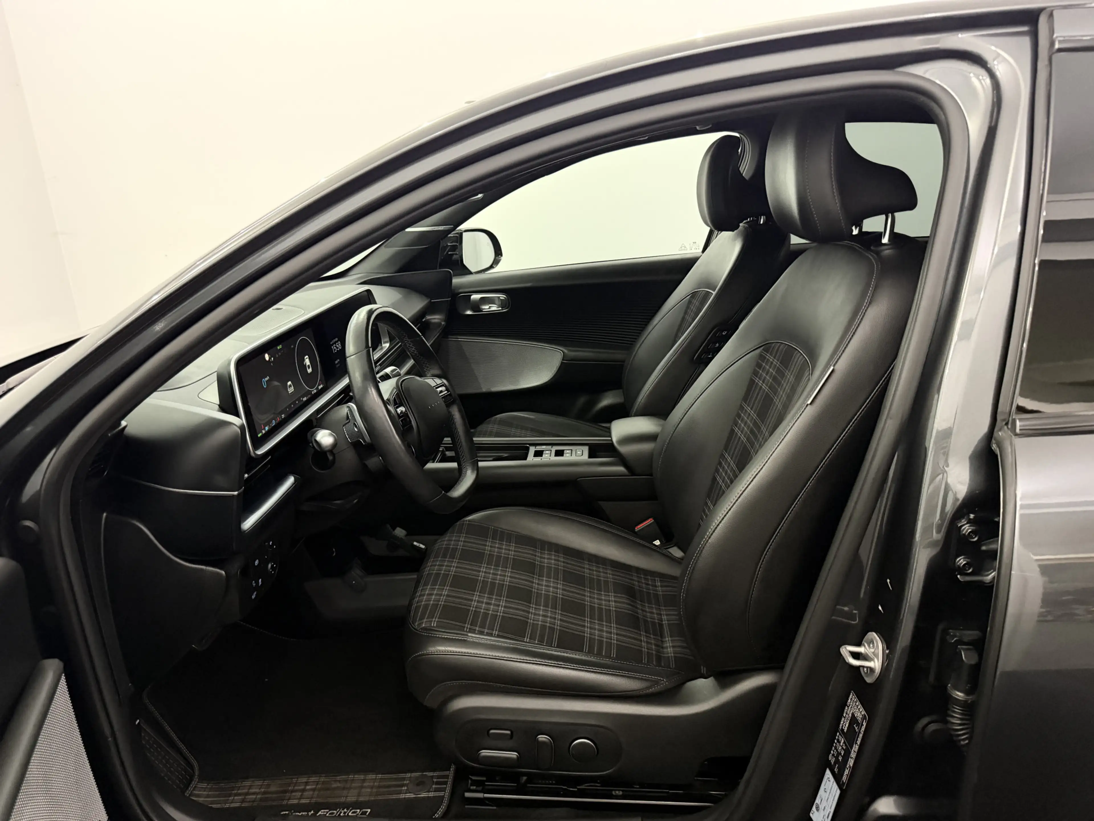 Hyundai IONIQ 6 First Edition AWD 77.4 kWh Panoramadak, 360 Camera — photo 5