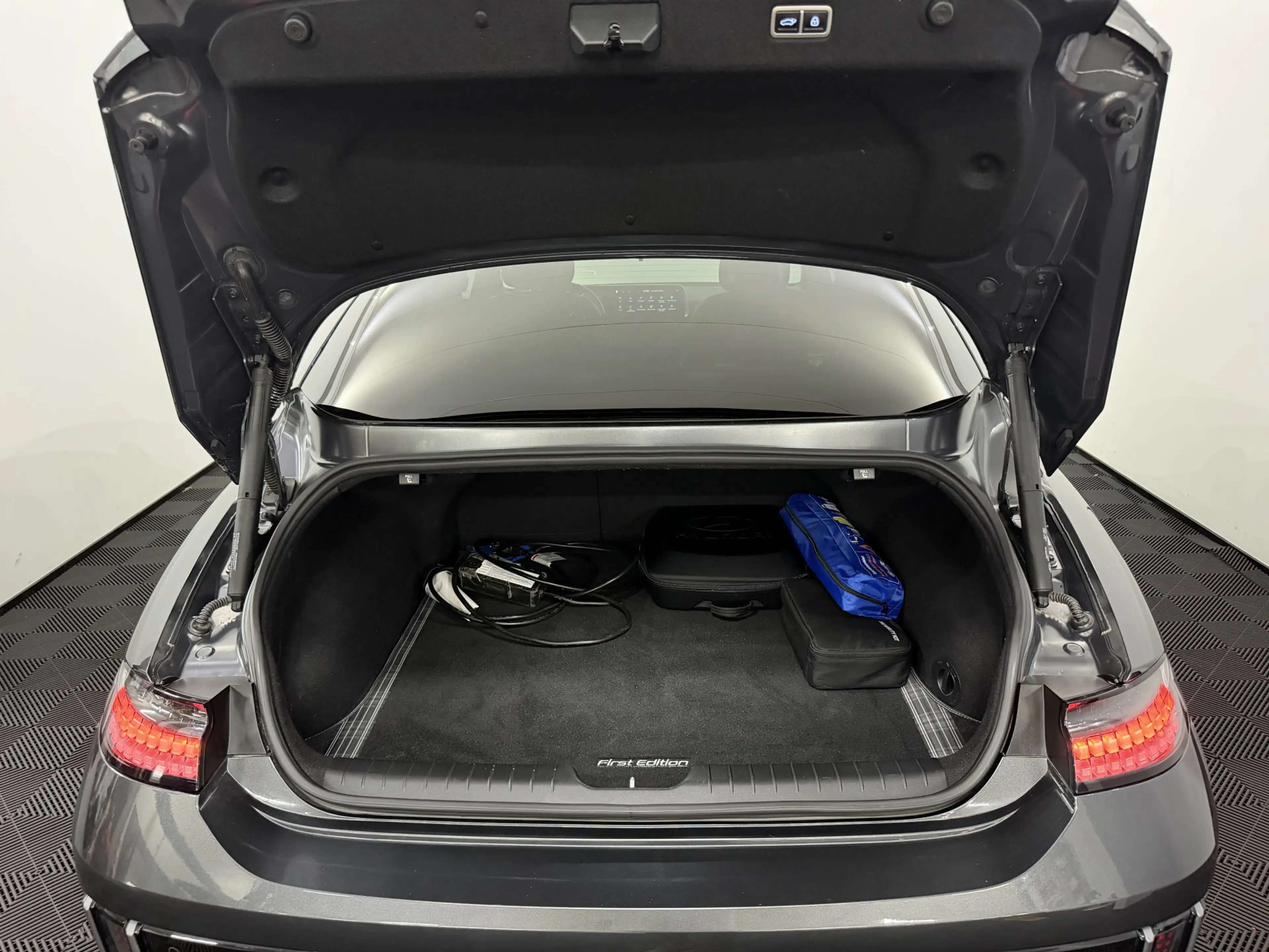 Hyundai IONIQ 6 First Edition AWD 77.4 kWh Panoramadak, 360 Camera — photo 35