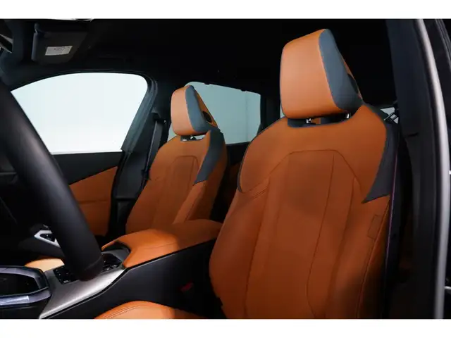 BMW X3 view 10