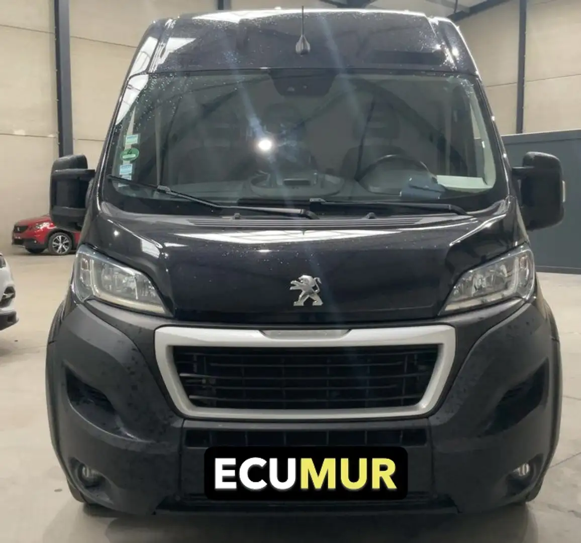 Peugeot Boxer Furgón 2.2BlueHDI 435 L4H2 S&S 165 Negro - 1