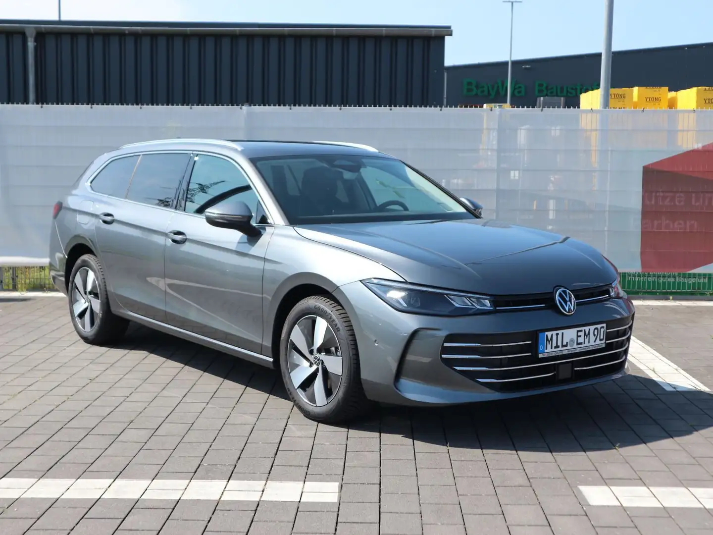 Volkswagen Passat Variant Passat Business 2,0 l TDI SCR (150 PS) DSG*AHK*N Grey - 2