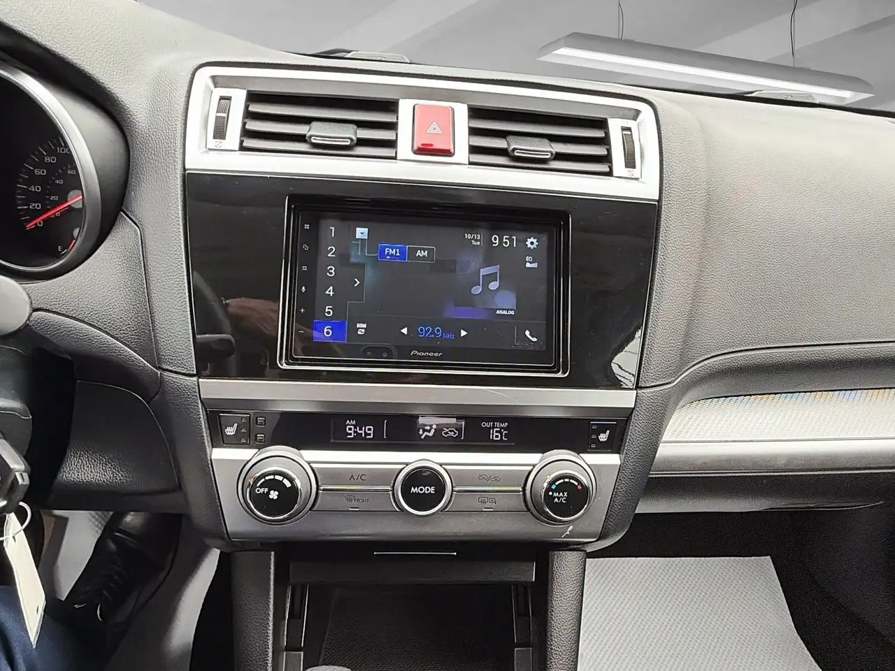 Subaru OUTBACK снимка Subaru OUTBACK