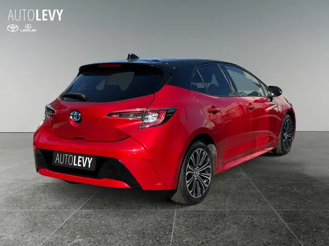 Toyota Corolla view 6