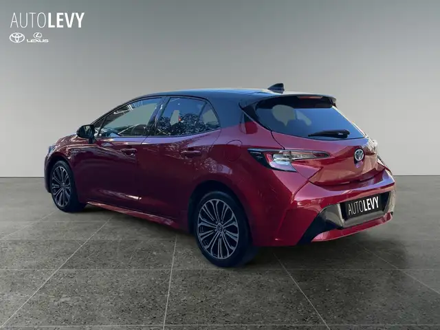Toyota Corolla view 4