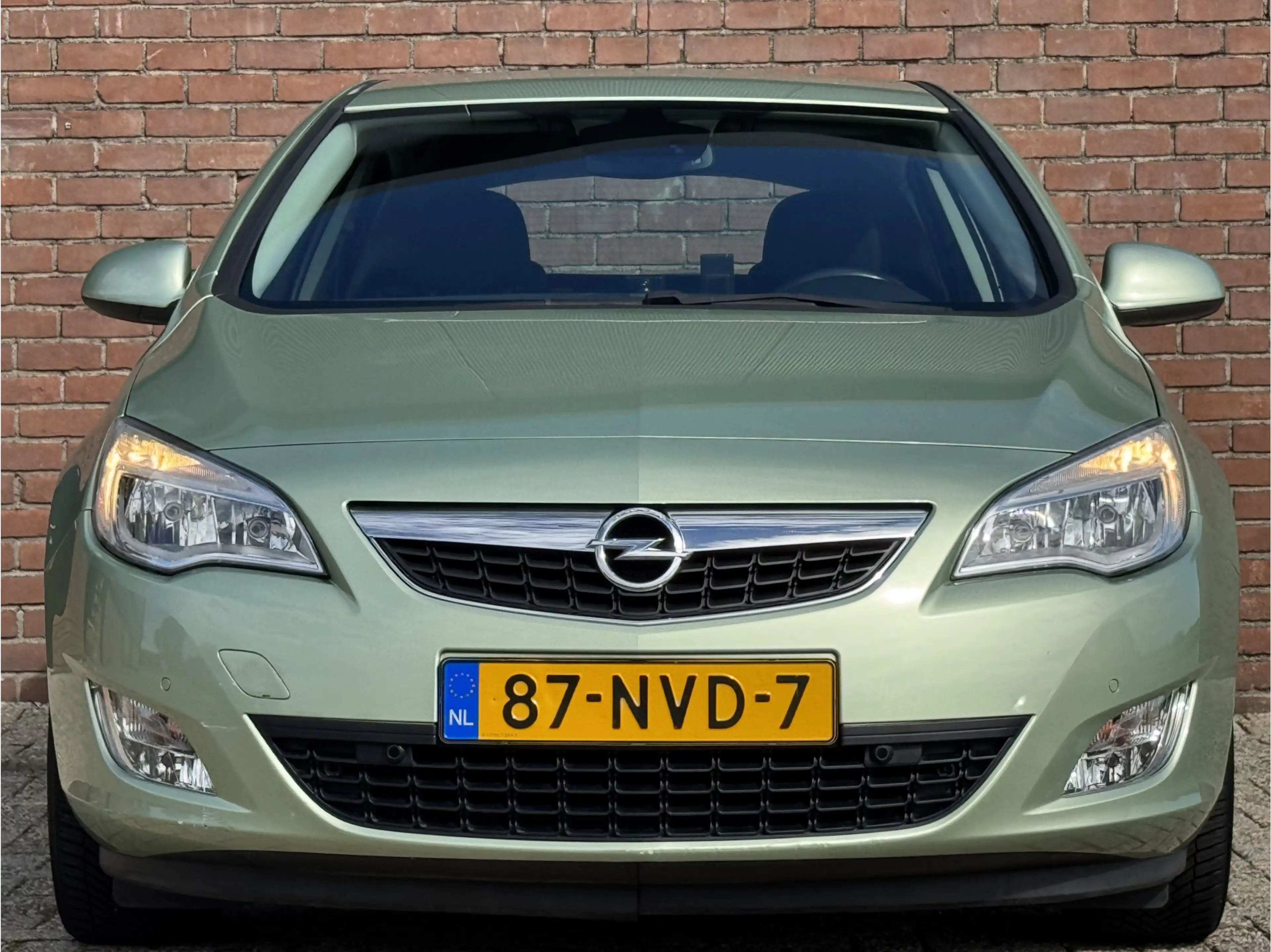 Opel Astra 1.6 COSMO | NL-AUTO | CRUISE! | TREKHAAK! — photo 2