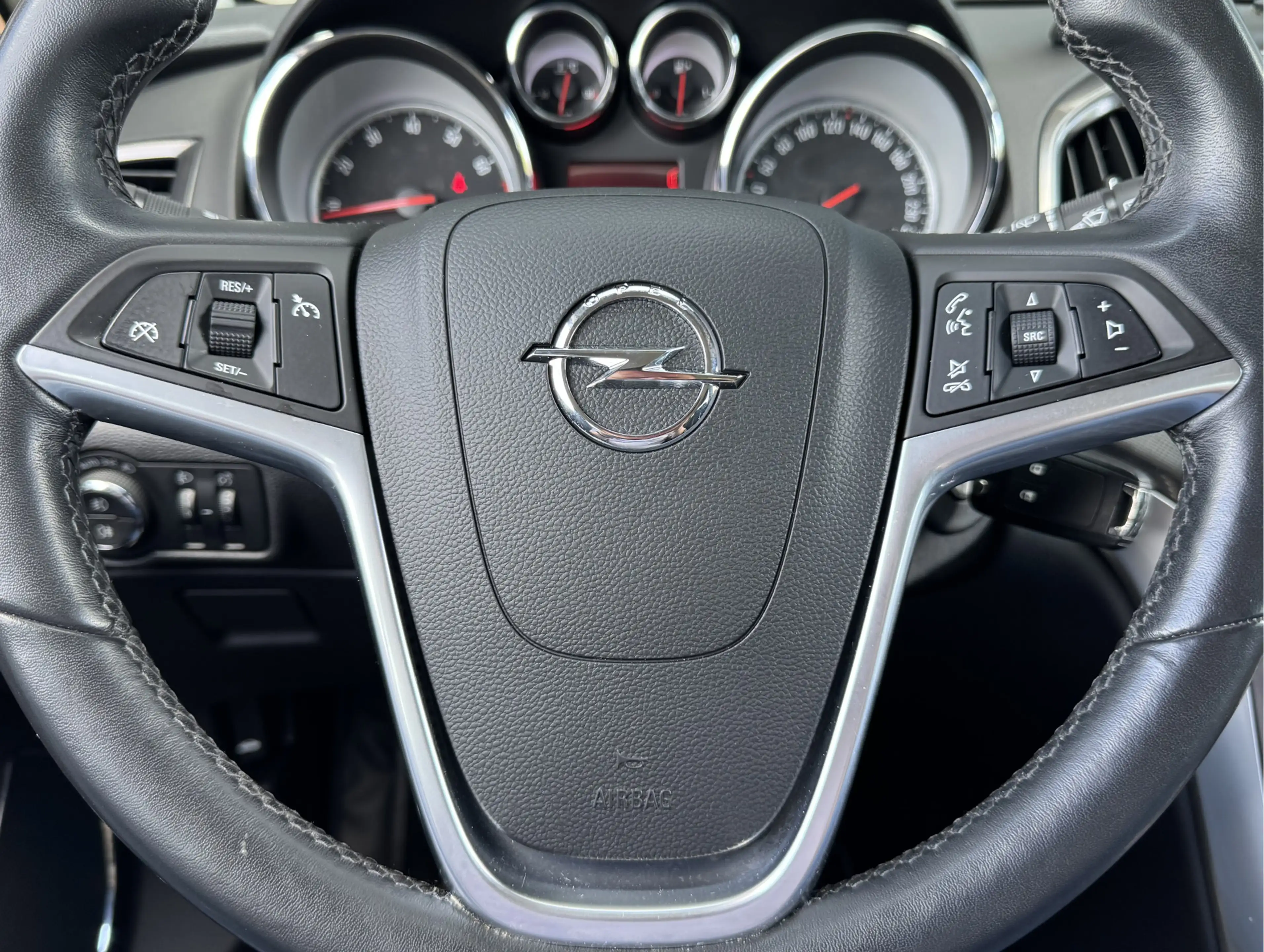 Opel Astra 1.6 COSMO | NL-AUTO | CRUISE! | TREKHAAK! — photo 18