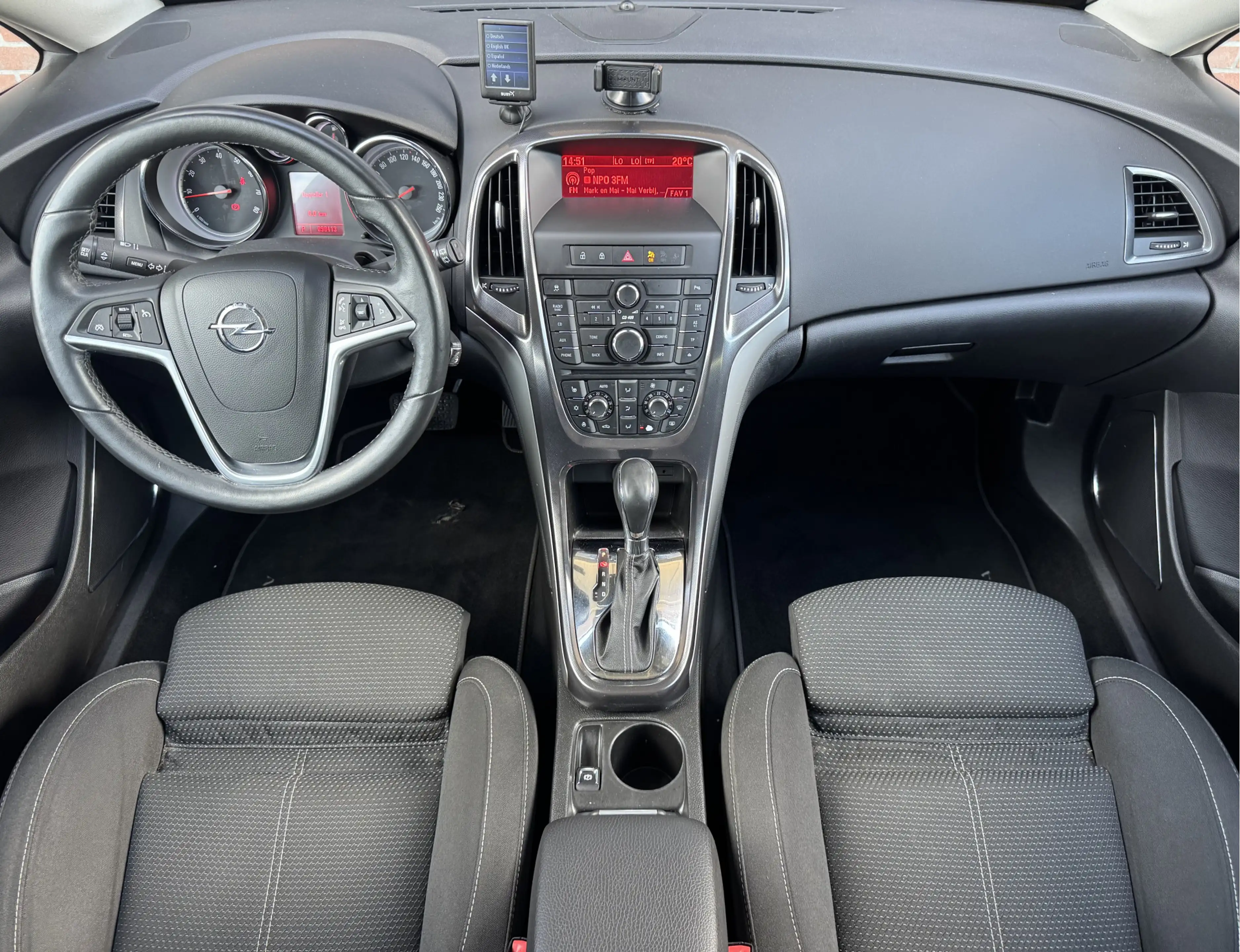 Opel Astra 1.6 COSMO | NL-AUTO | CRUISE! | TREKHAAK! — photo 10