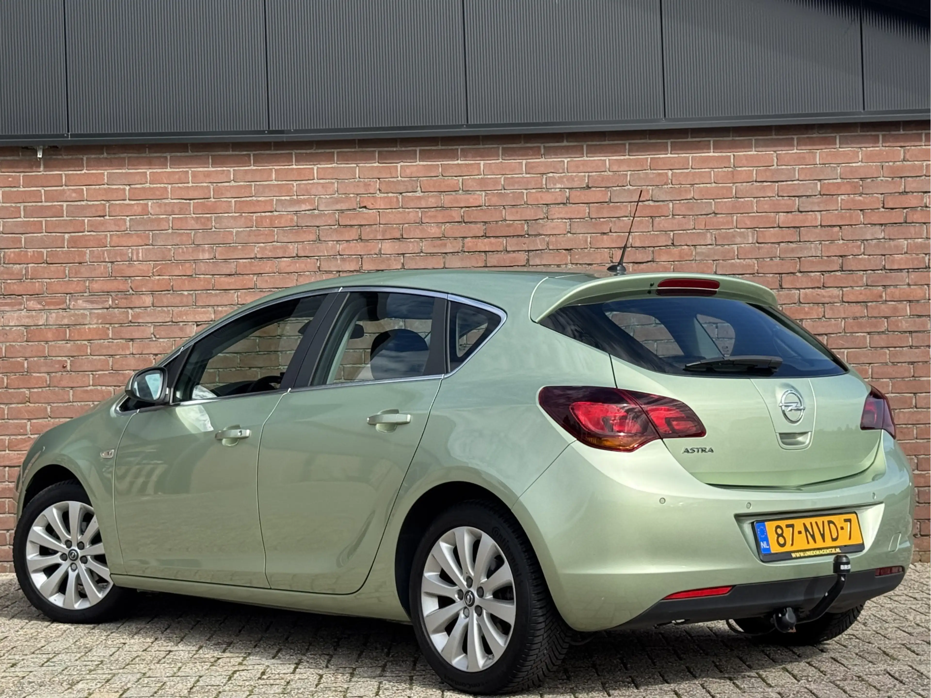 Opel Astra 1.6 COSMO | NL-AUTO | CRUISE! | TREKHAAK! — photo 5