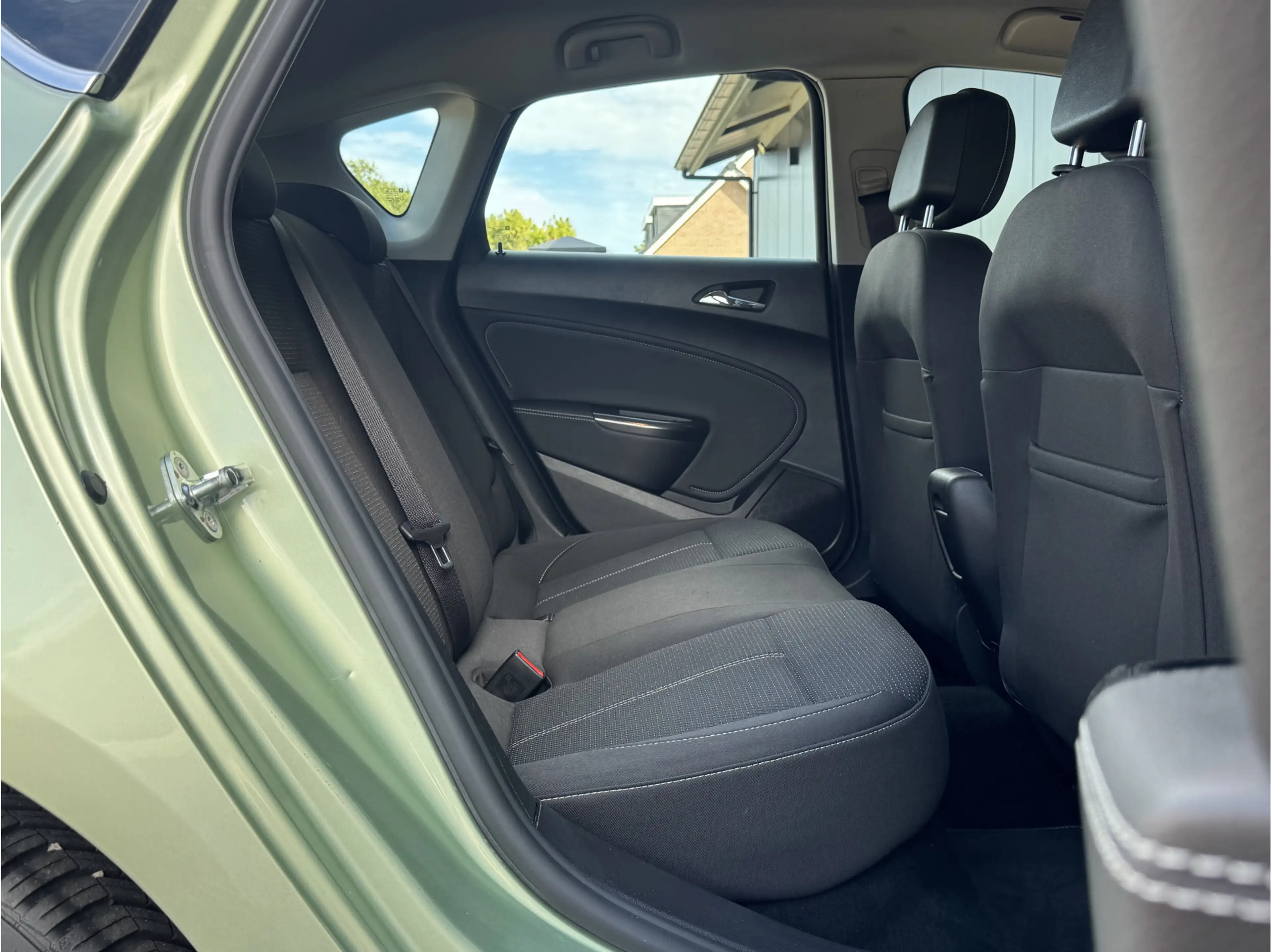 Opel Astra 1.6 COSMO | NL-AUTO | CRUISE! | TREKHAAK! — photo 29