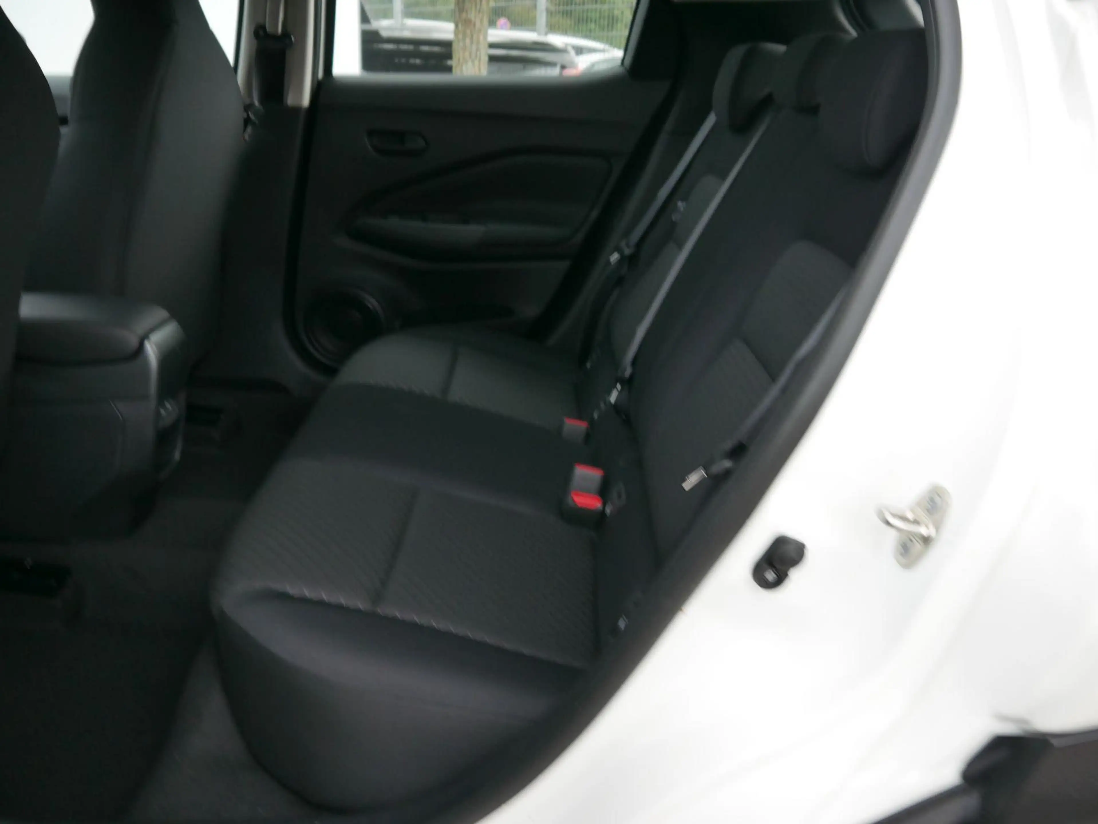 Nissan Juke Acenta 1.0 DIG-T Acenta*NAVI-ÜBER-SMARTLINK*TEM... — photo 8
