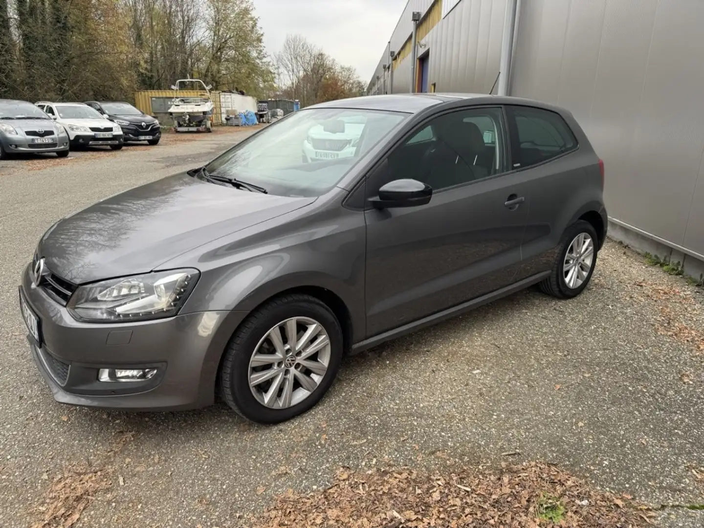 Volkswagen Polo 1.6 TDI 105CH STYLE Gris - 1