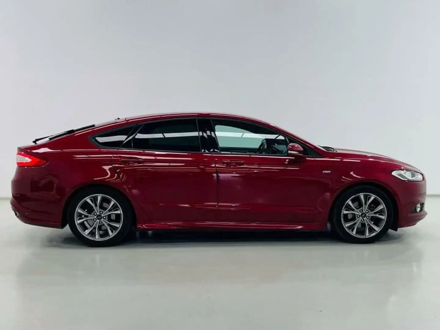 Ford Mondeo 2.0 EcoBoost ST-Line Aut. 240 - 1