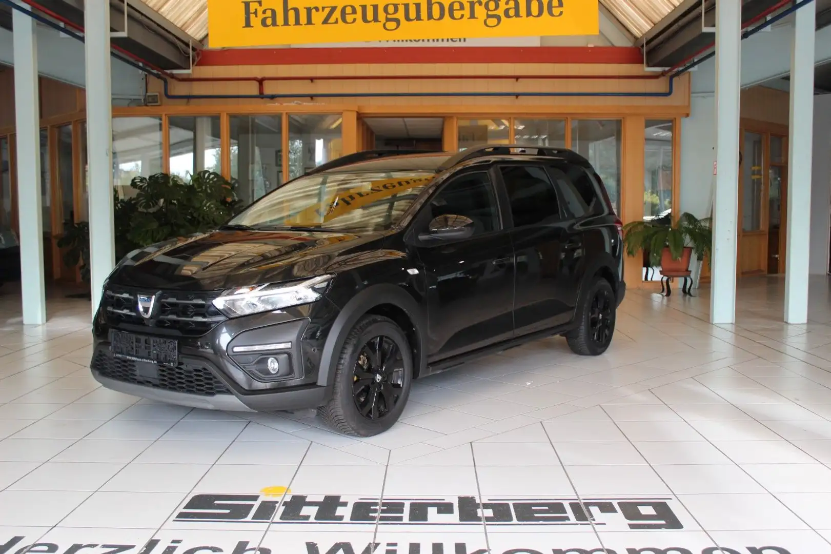 Dacia Jogger Extreme+ TCe 100 ECO-G 7-Sitzer Schwarz - 1