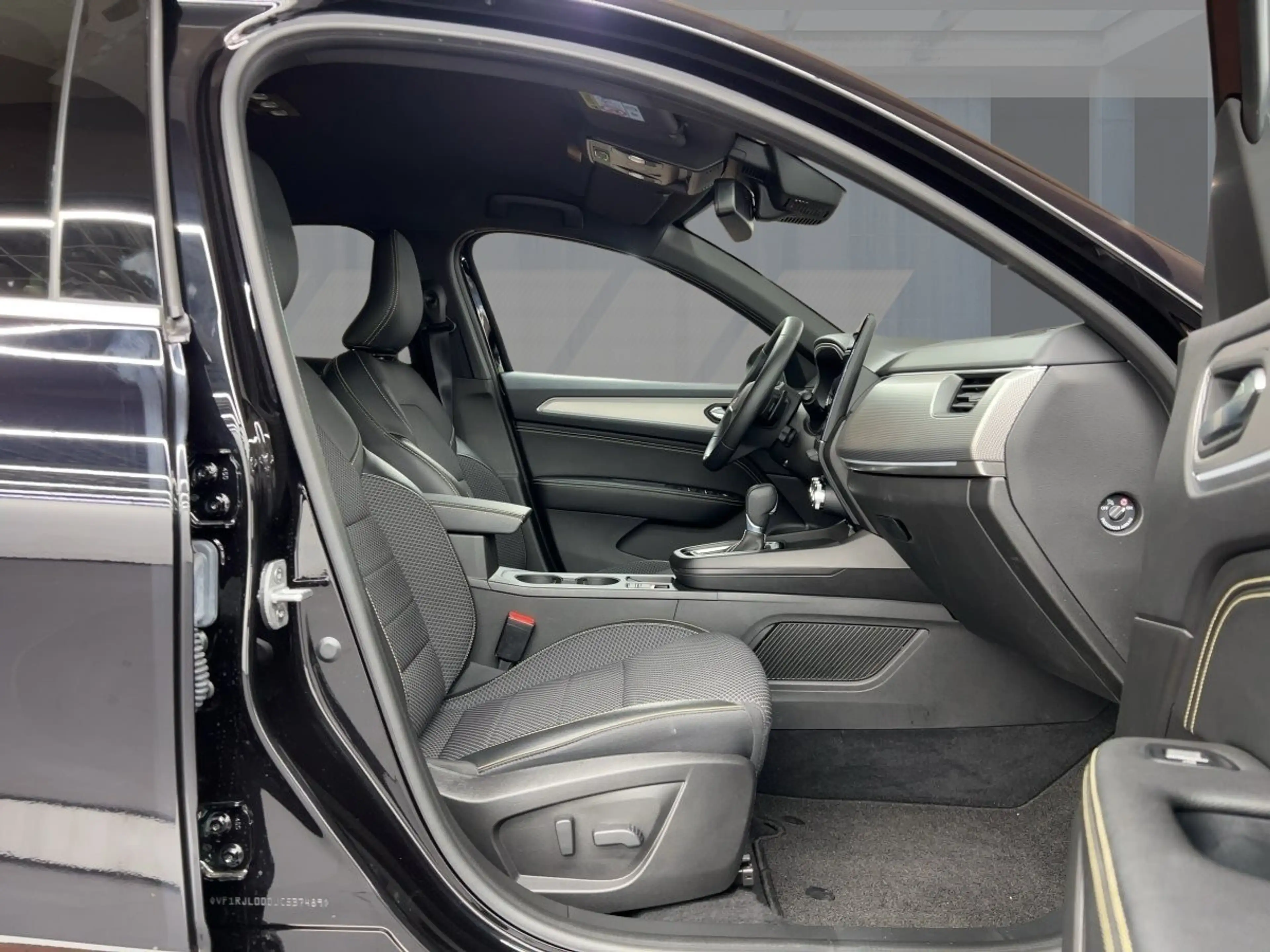Renault Arkana TECHNO TCe 140 EDC SITZHEIZUNG — photo 8