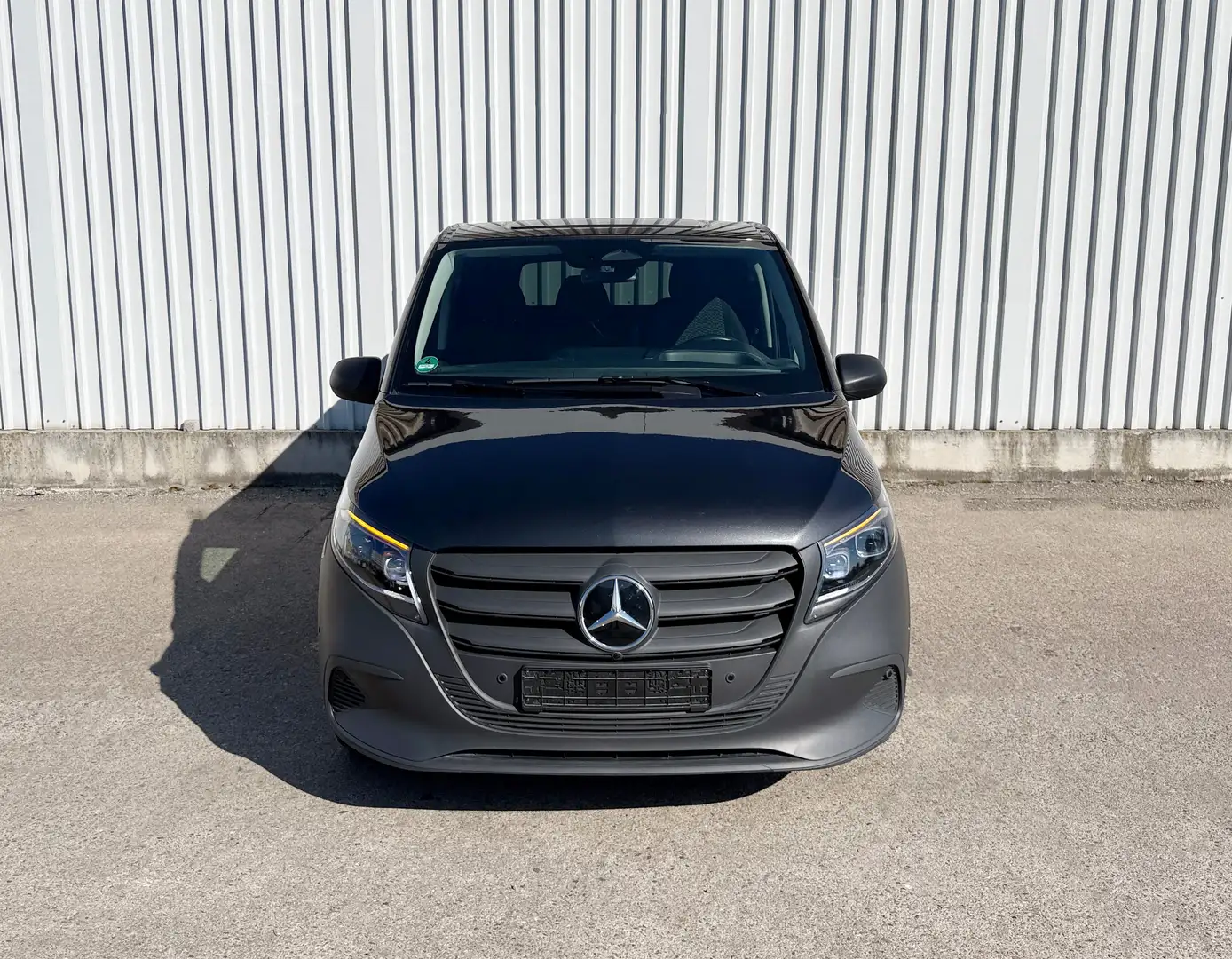 Mercedes-Benz Vito 119 CDI 4x4 PRO lang (447.603) Multibeam LED Navi Grau - 2