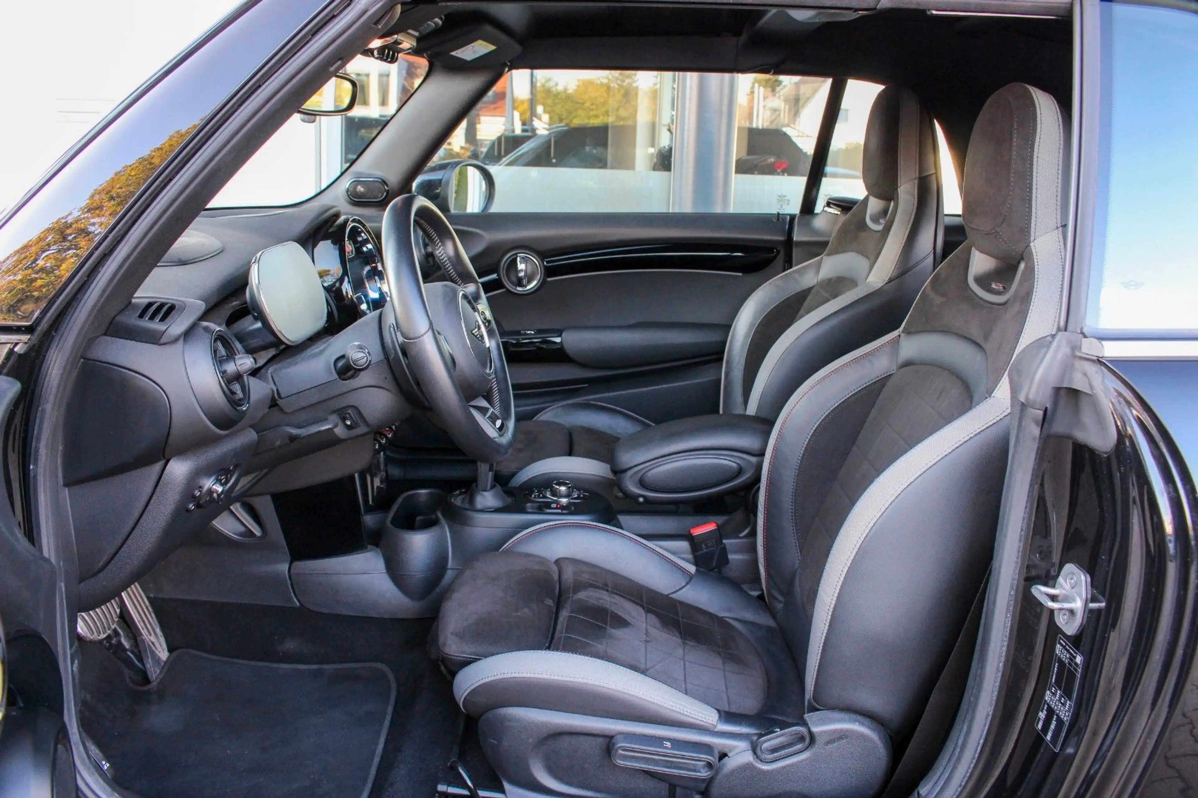 MINI John Cooper Works Cabrio / HEAD-UP / H&K / NAVI — photo 10