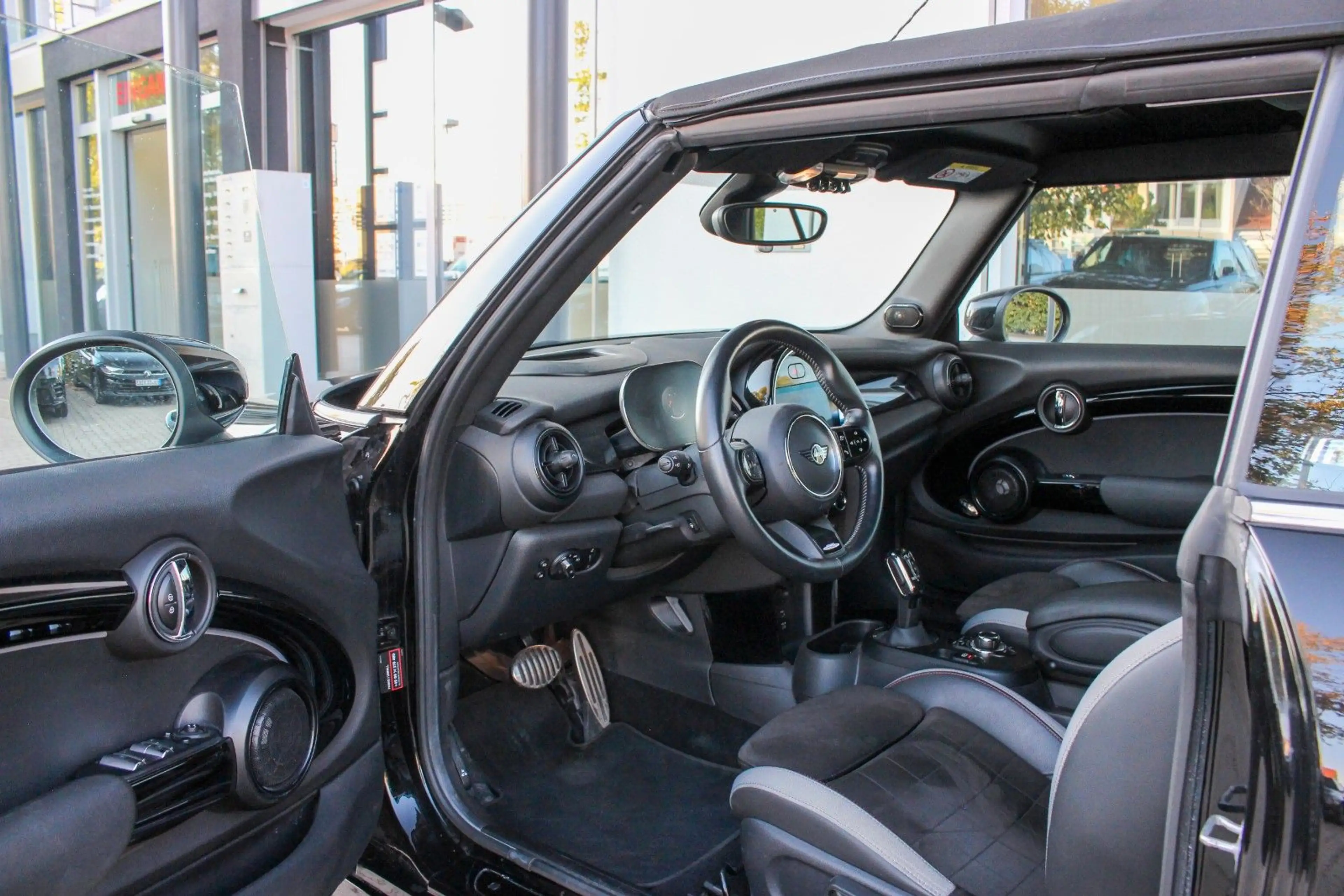 MINI John Cooper Works Cabrio / HEAD-UP / H&K / NAVI — photo 9