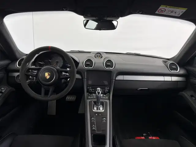 Porsche Cayman view 10