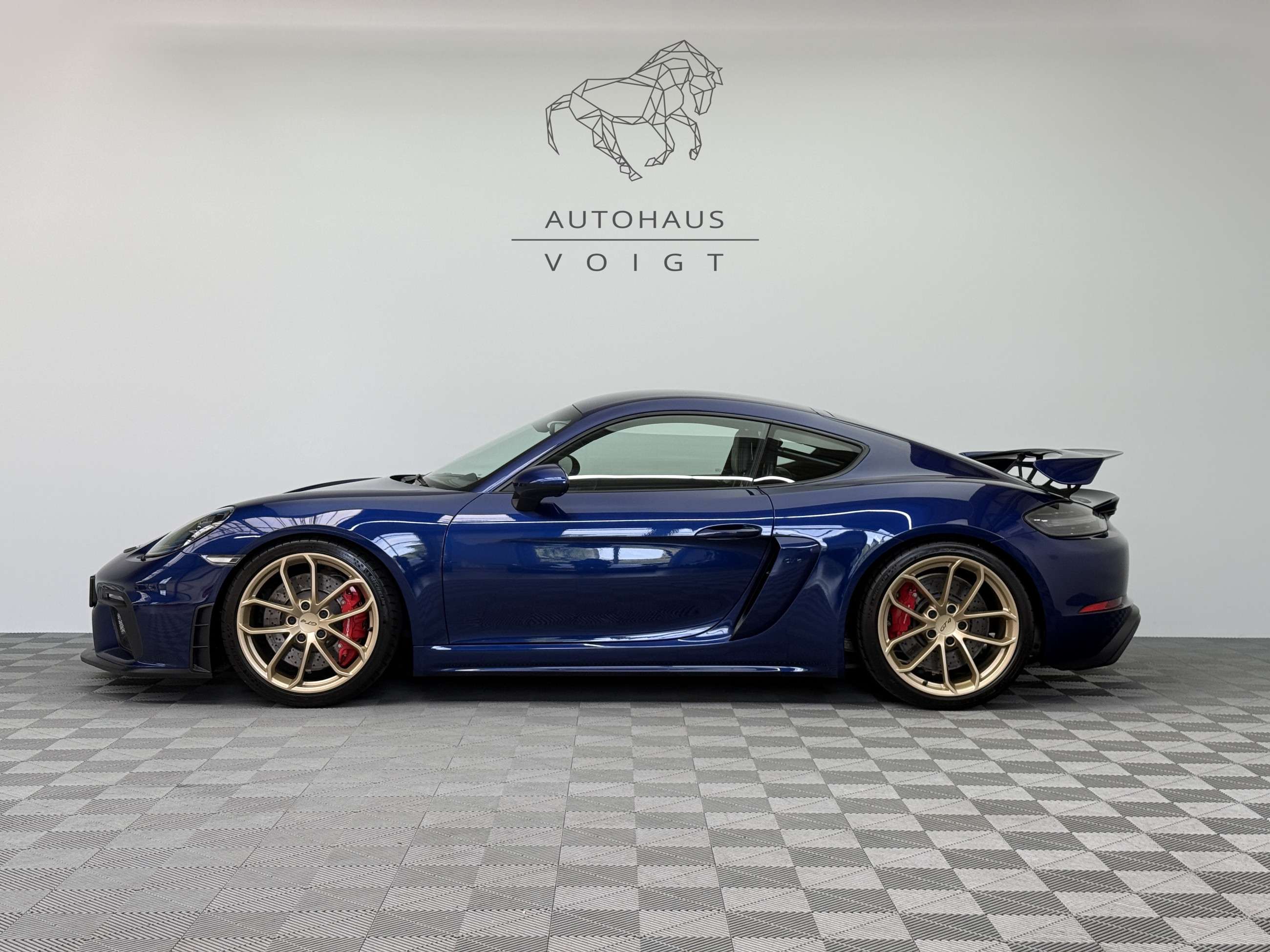 Porsche Cayman
